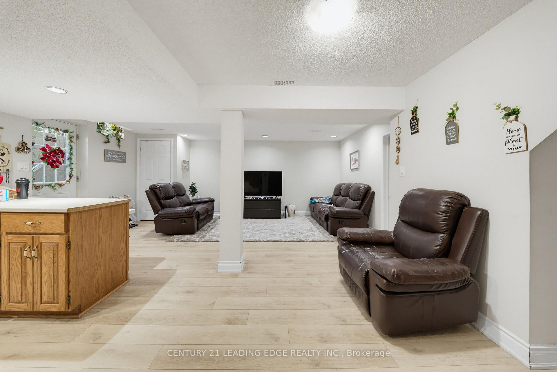 Photo 42 of 2353 Wildwood Crescent, Pickering, Brock Ridge — HOMEH
