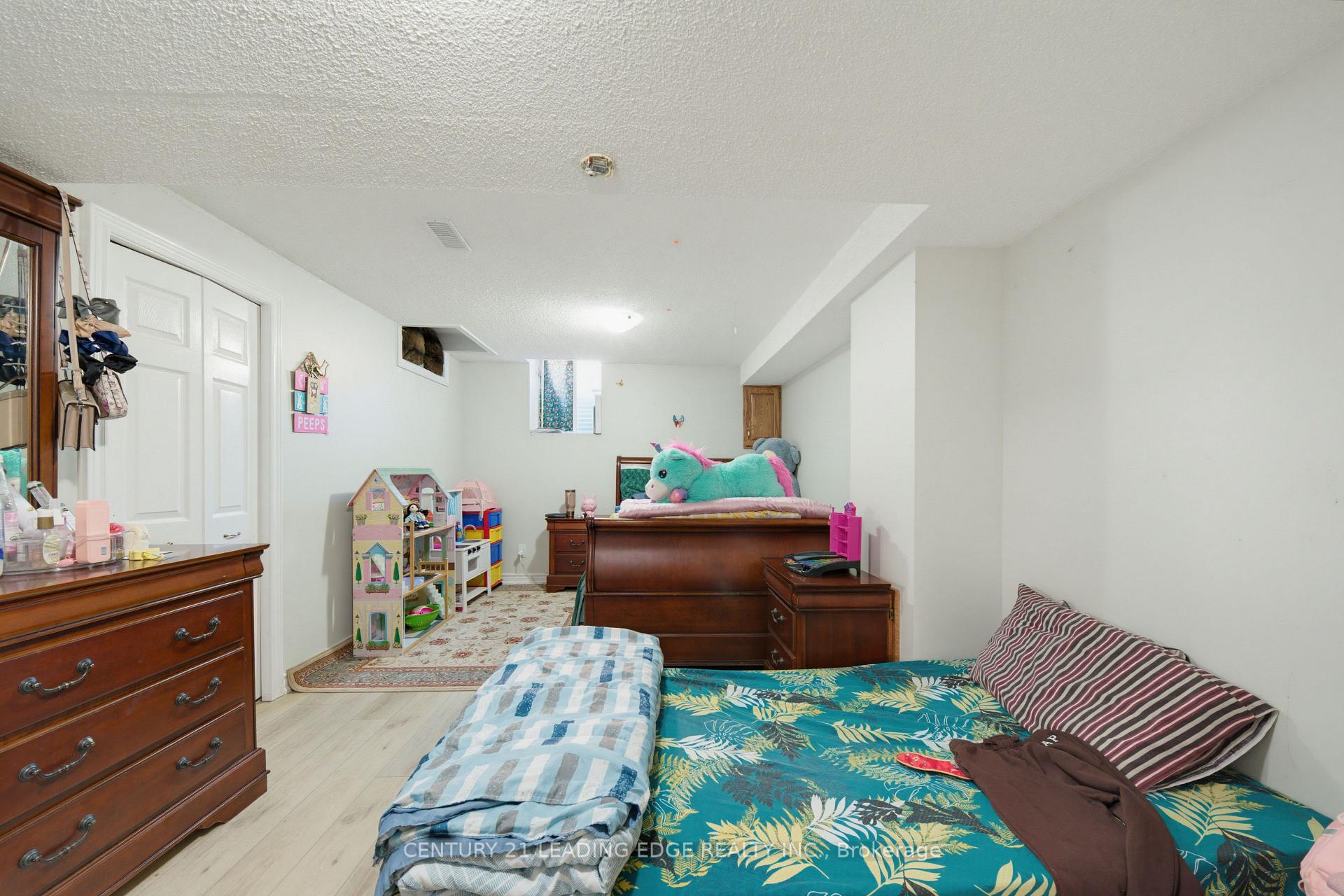 Photo 47 of 2353 Wildwood Crescent, Pickering, Brock Ridge — HOMEH