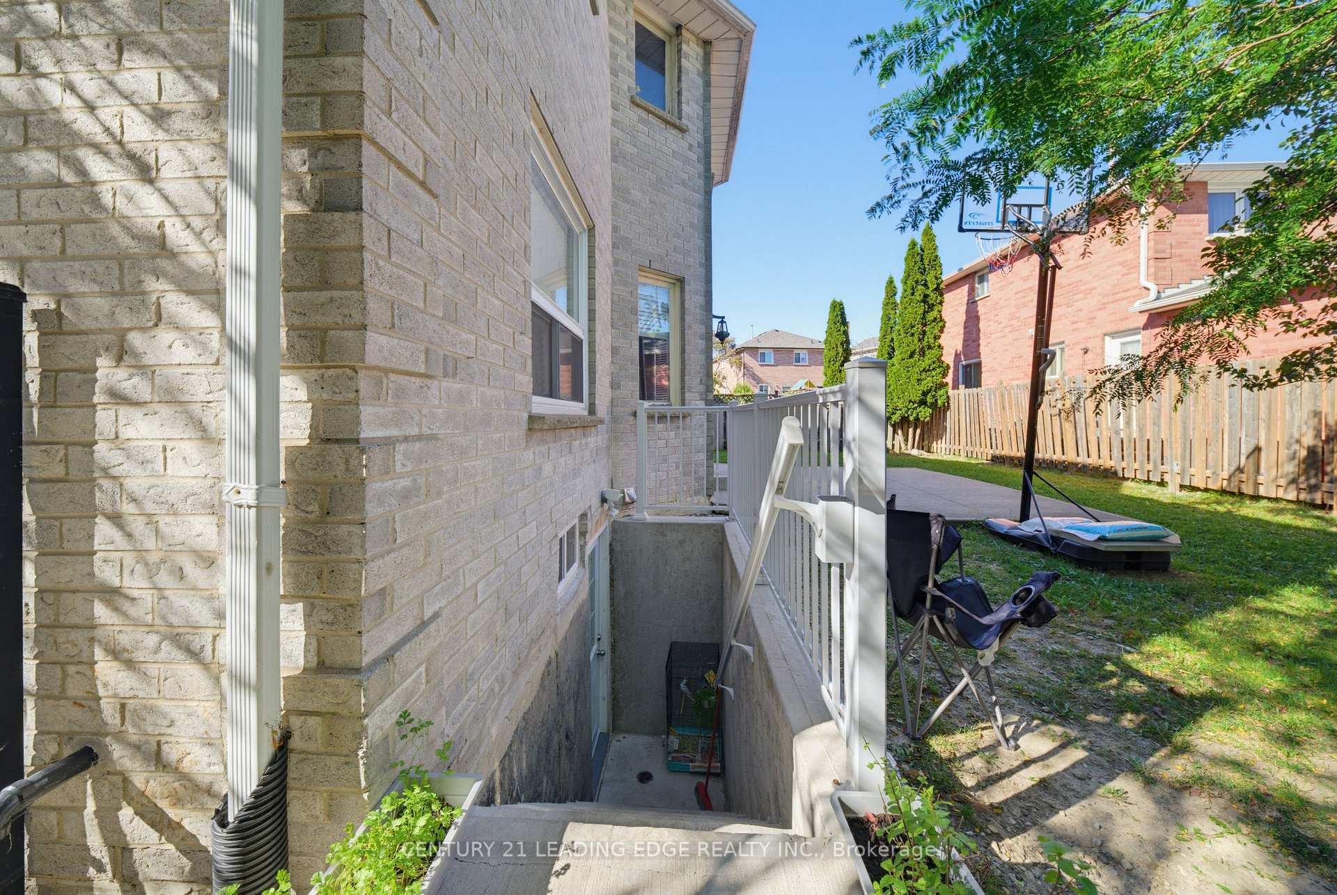 Photo 50 of 2353 Wildwood Crescent, Pickering, Brock Ridge — HOMEH