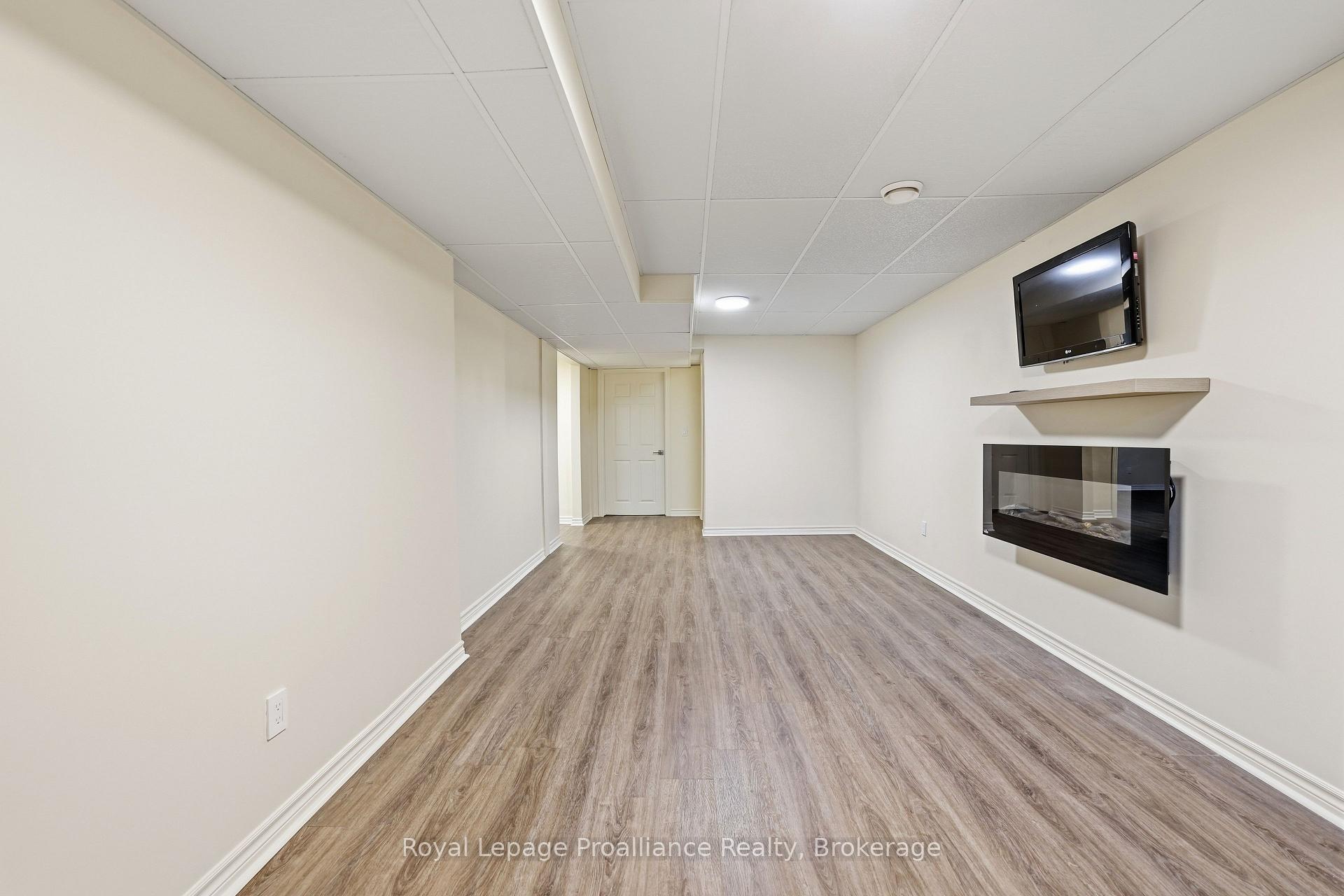 Photo 23 of 17 Alder Court, Belleville, Belleville Ward — HOMEH