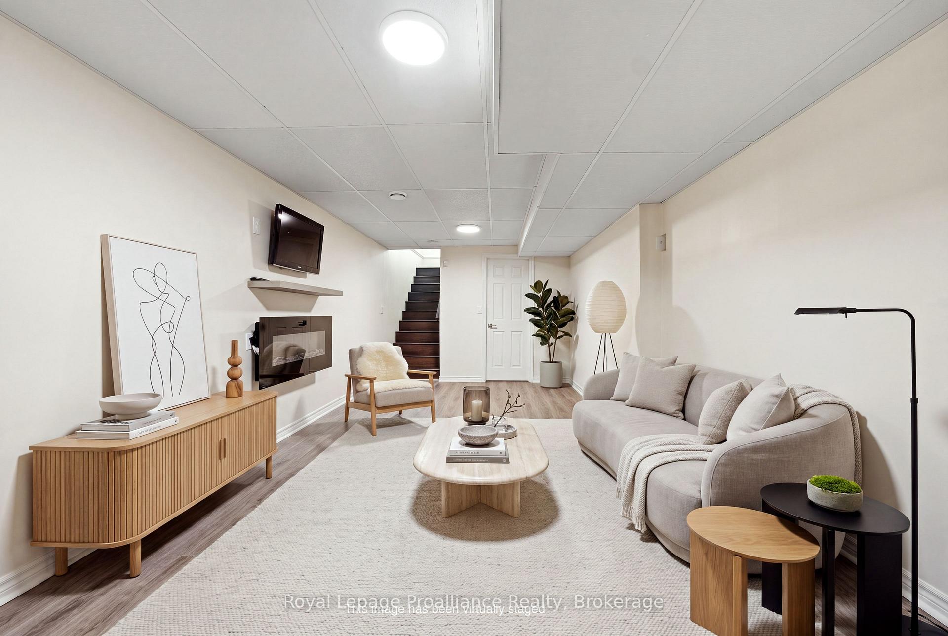 Photo 24 of 17 Alder Court, Belleville, Belleville Ward — HOMEH
