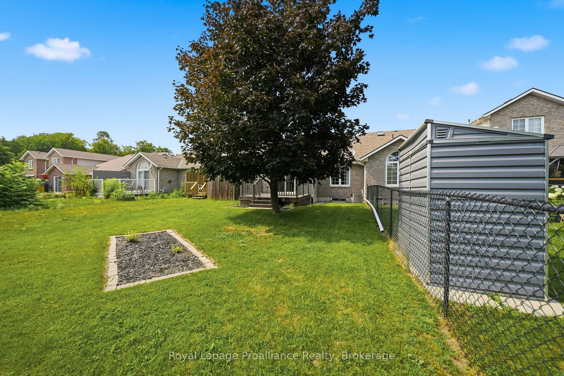 Photo 40 of 17 Alder Court, Belleville, Belleville Ward — HOMEH