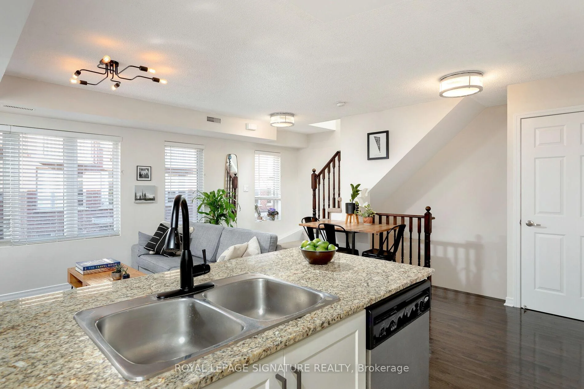 Photo 14 of Unit 225, 11 Ruttan Street, Toronto, Dufferin Grove — HOMEH