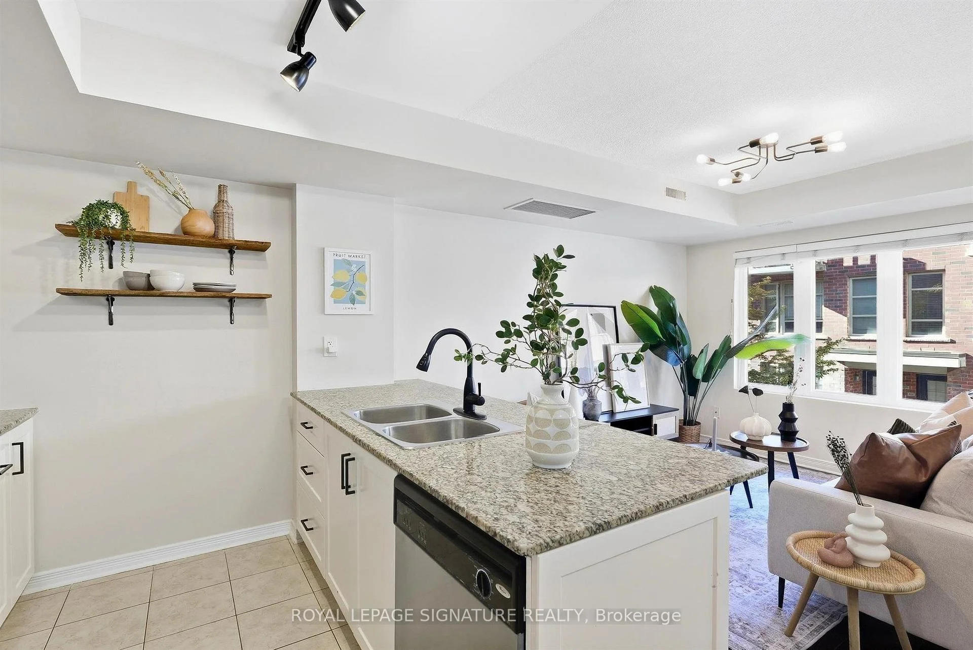 Photo 33 of Unit 225, 11 Ruttan Street, Toronto, Dufferin Grove — HOMEH