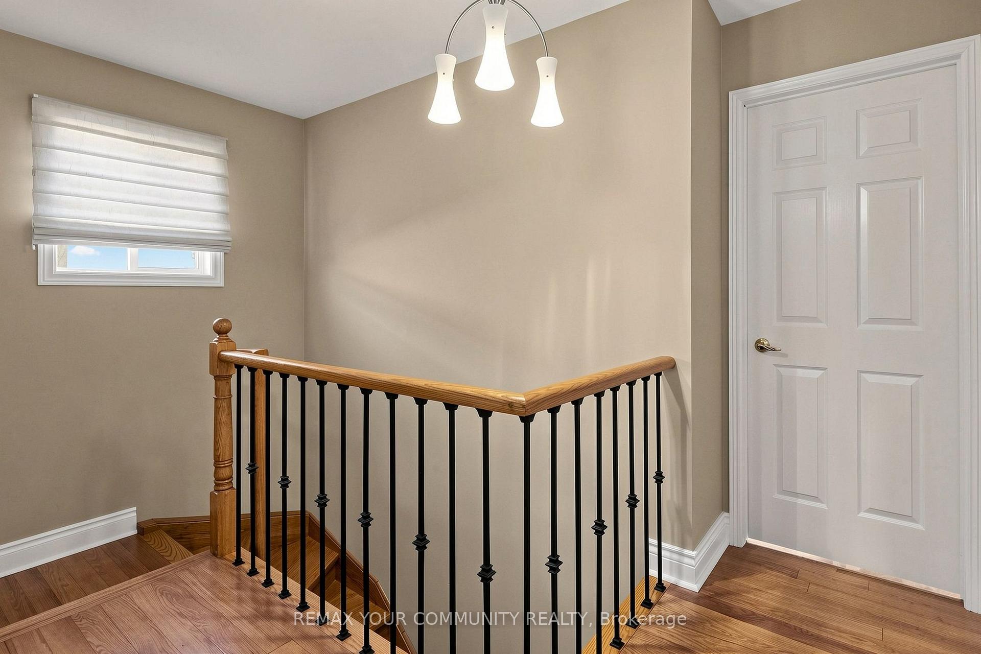 Photo 20 of 172 Patna Crescent, Vaughan, Maple — HOMEH