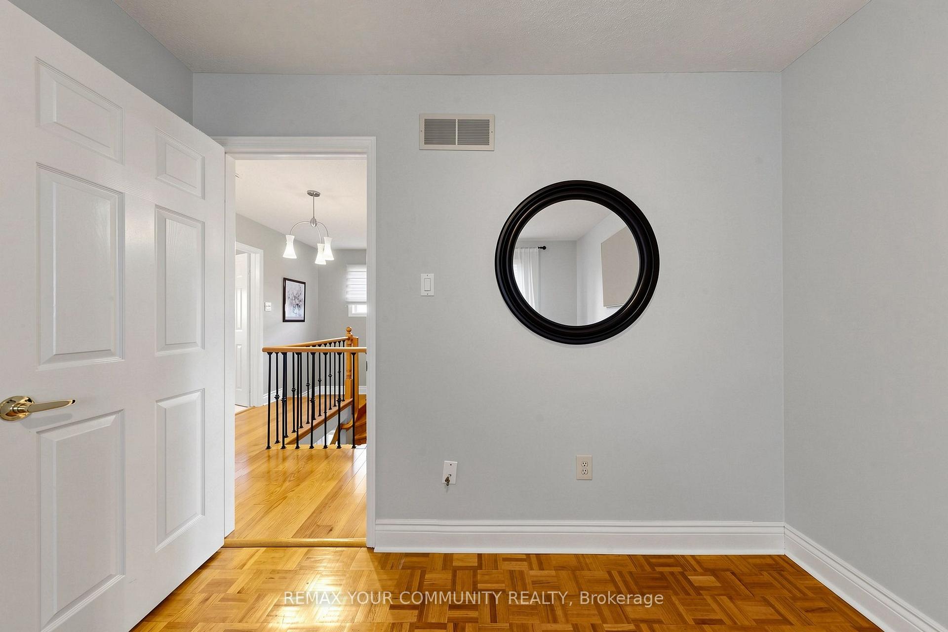 Photo 29 of 172 Patna Crescent, Vaughan, Maple — HOMEH
