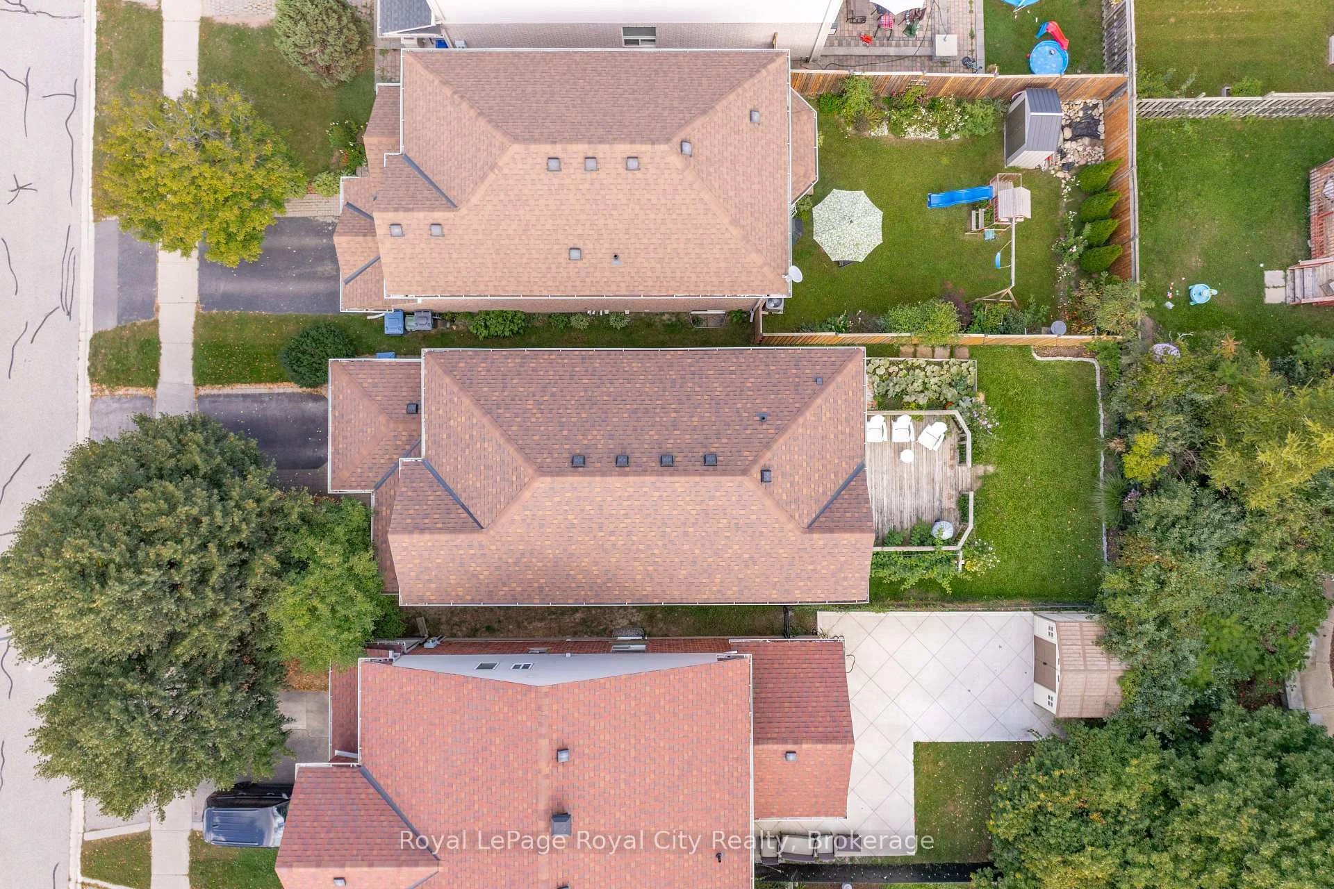 Photo 44 of 82 Lynch Circle, Guelph, Pineridge/Westminster Woods — HOMEH