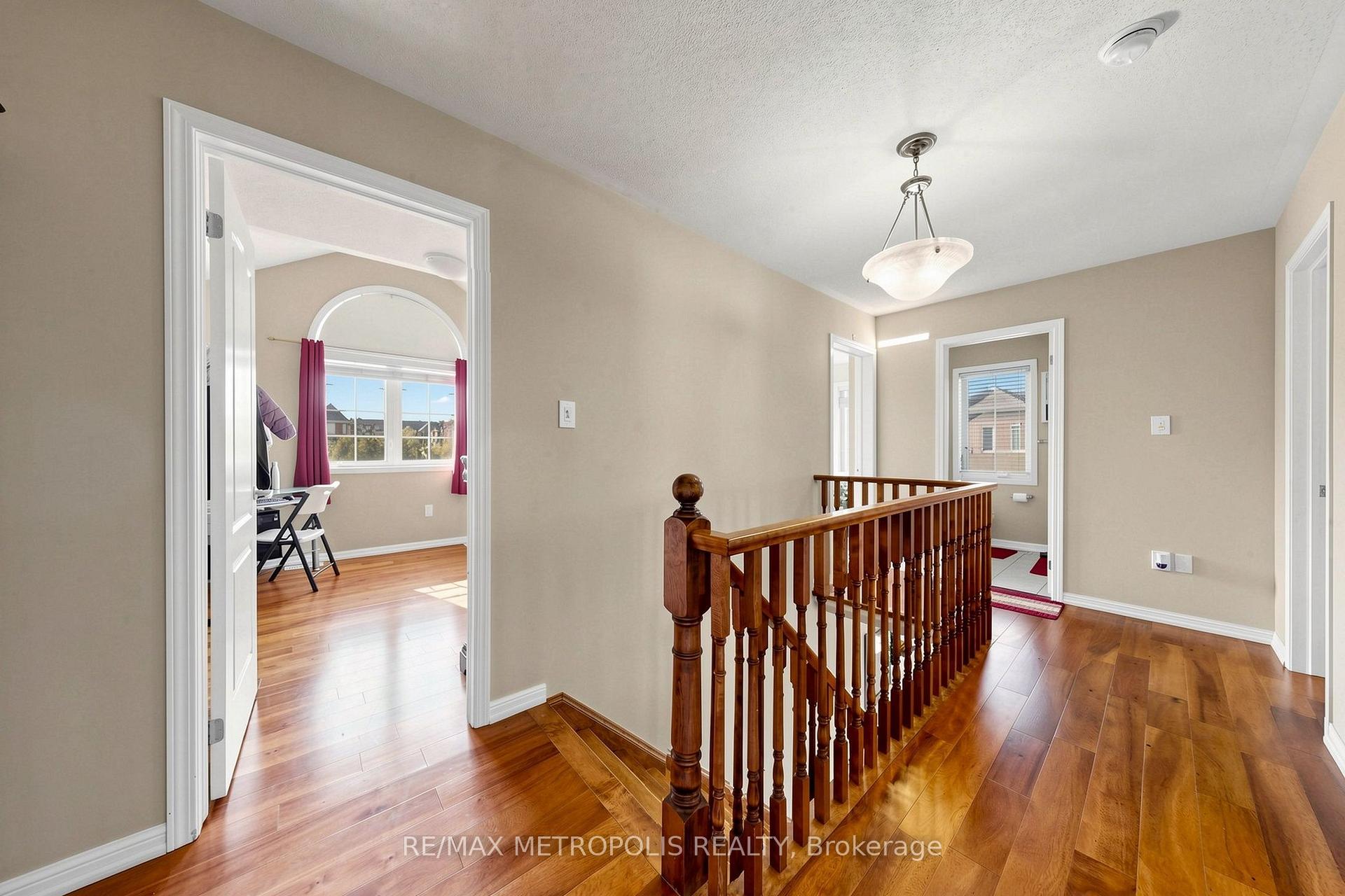 Photo 26 of 1913 Liatris Drive, Pickering, Duffin Heights — HOMEH