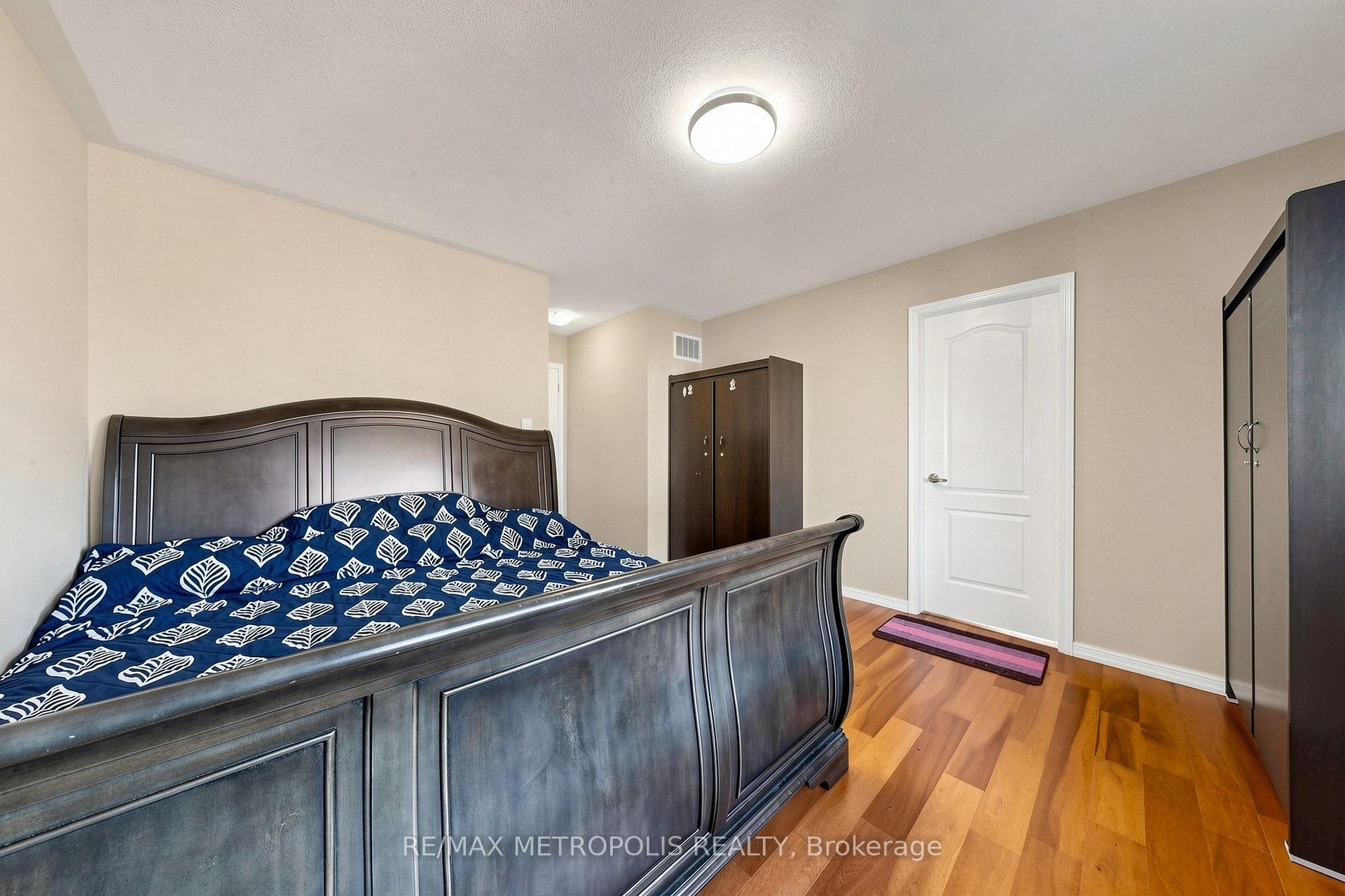 Photo 28 of 1913 Liatris Drive, Pickering, Duffin Heights — HOMEH