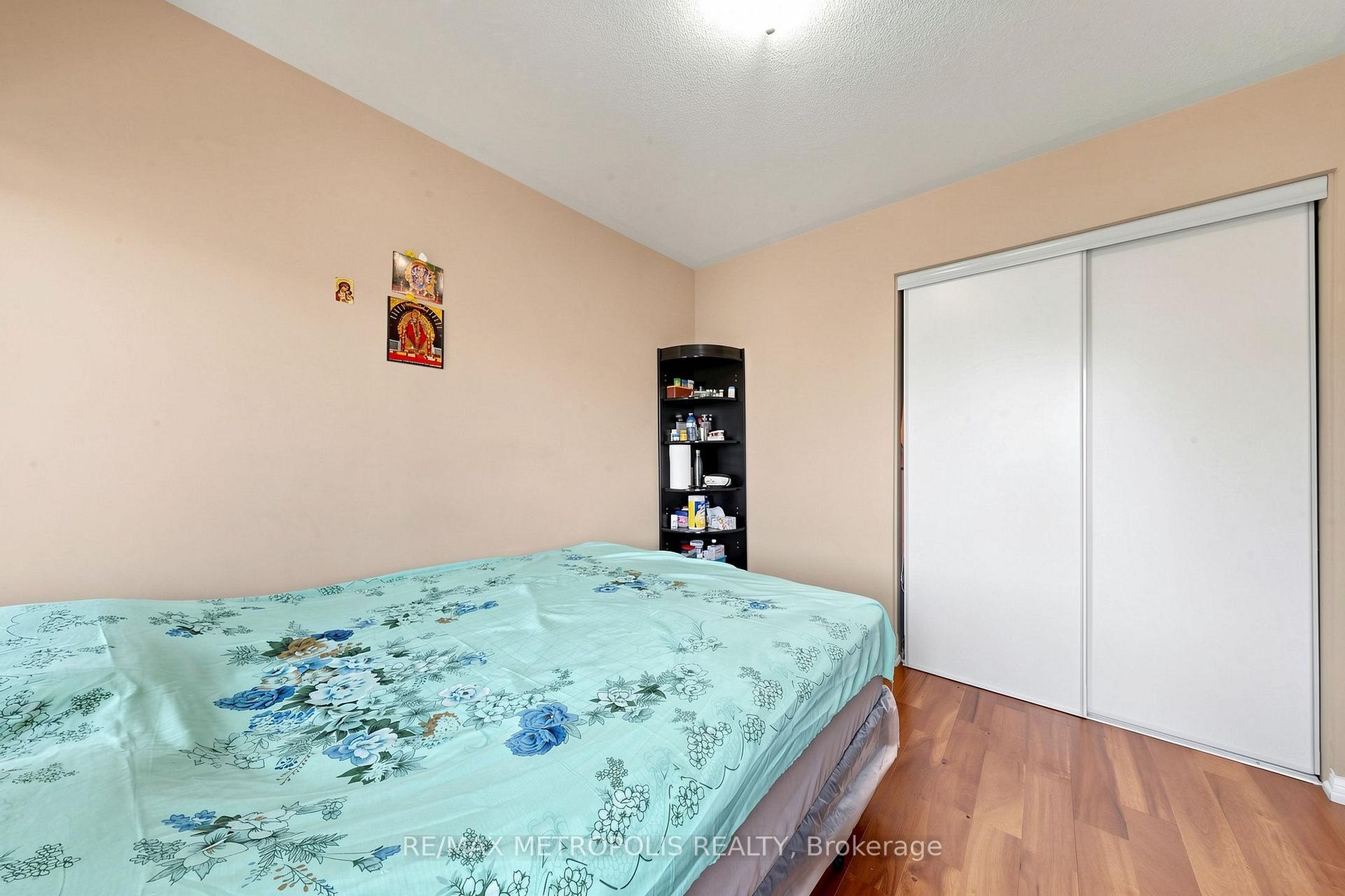 Photo 39 of 1913 Liatris Drive, Pickering, Duffin Heights — HOMEH