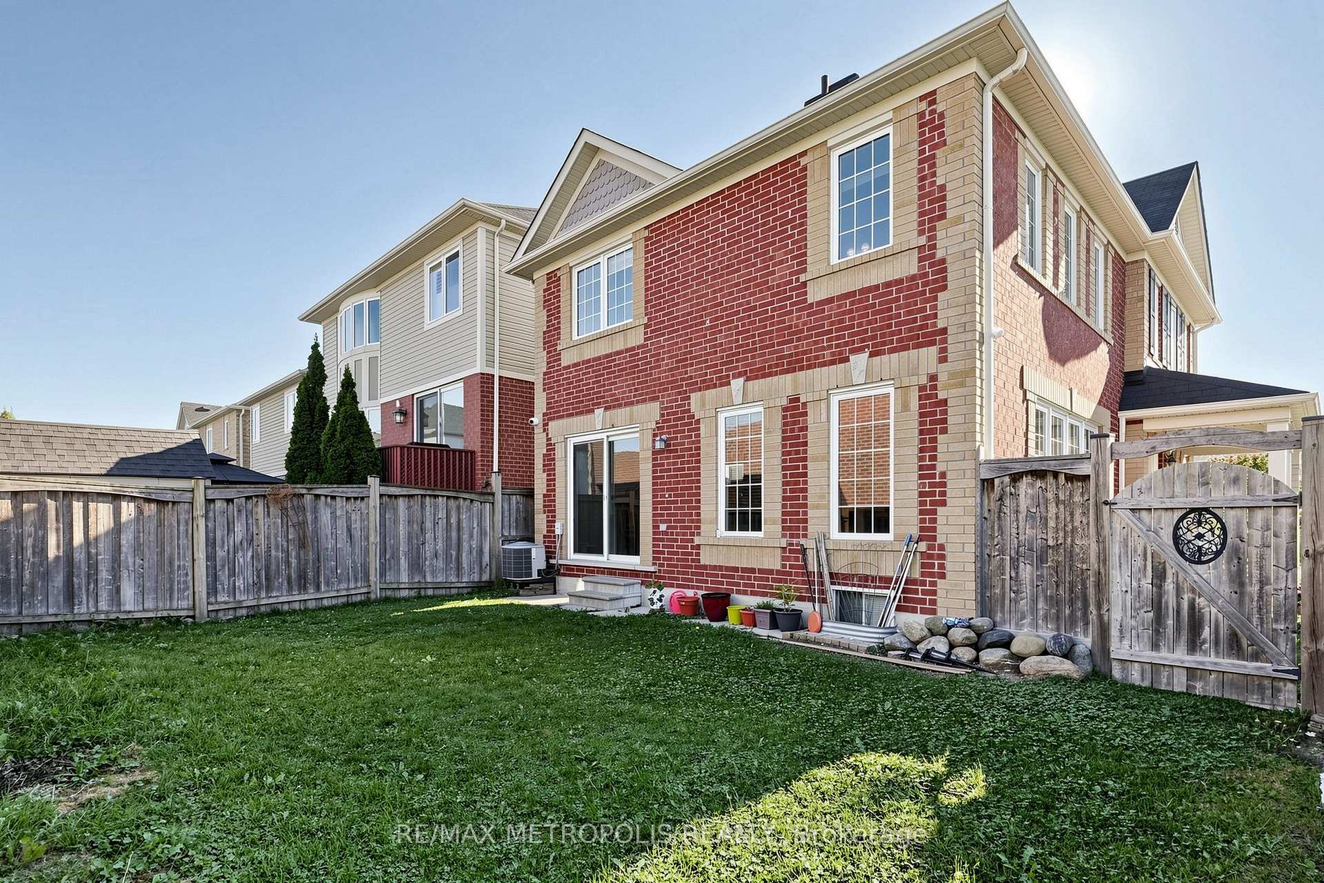 Photo 46 of 1913 Liatris Drive, Pickering, Duffin Heights — HOMEH
