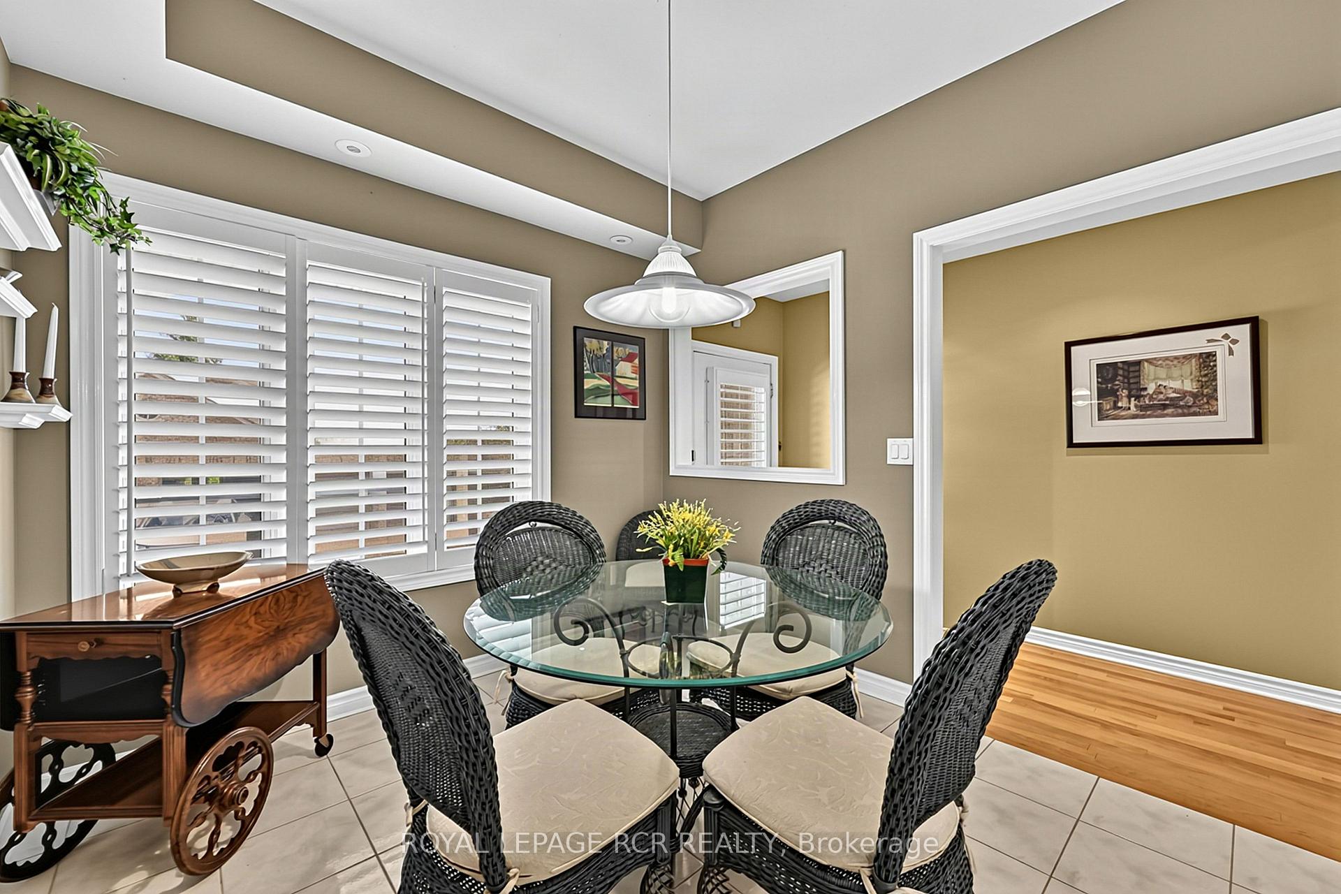 Photo 16 of Unit 11, 520 Silken Laumann Drive, Newmarket, Stonehaven-Wyndham — HOMEH