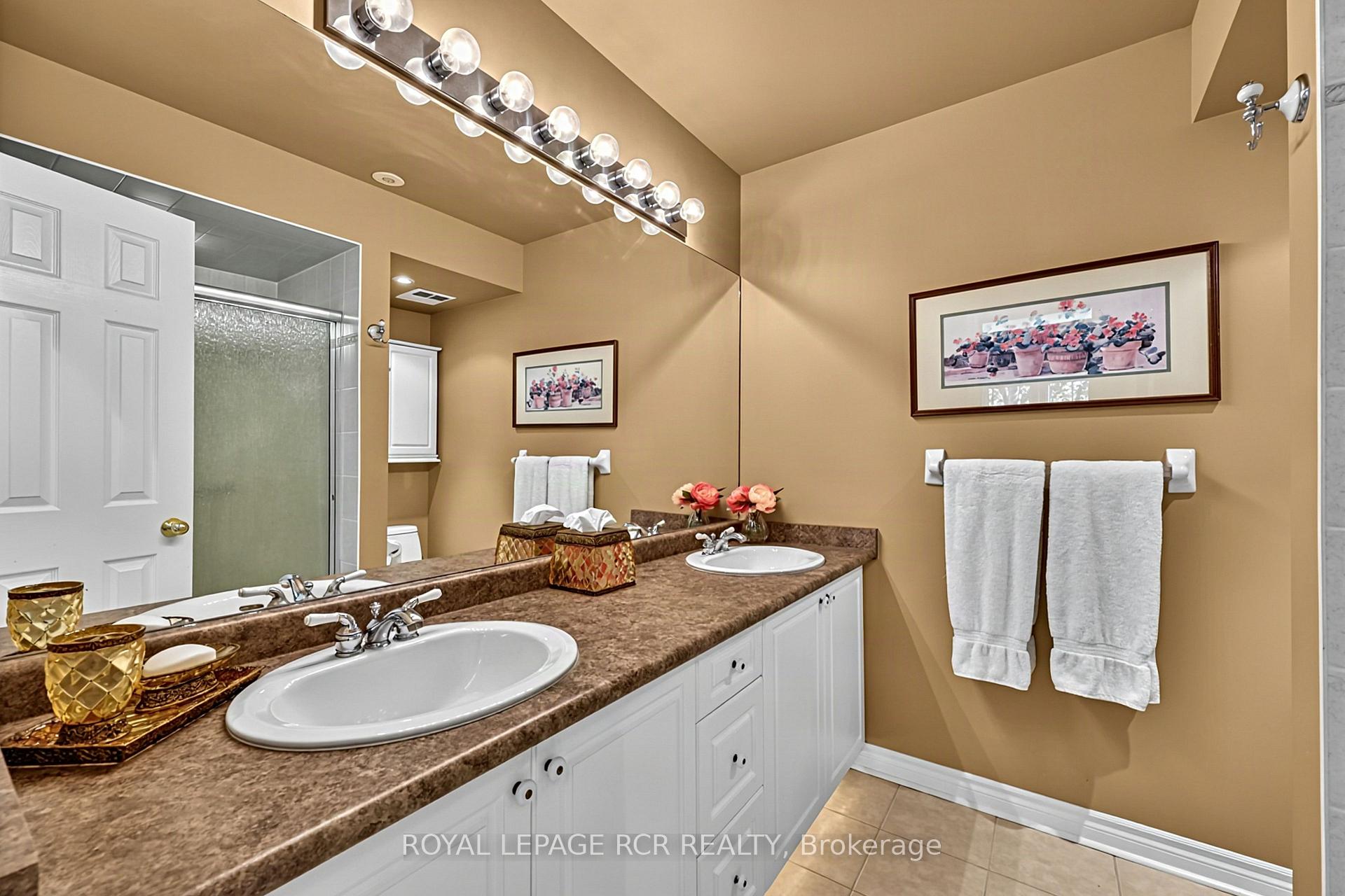 Photo 40 of Unit 11, 520 Silken Laumann Drive, Newmarket, Stonehaven-Wyndham — HOMEH