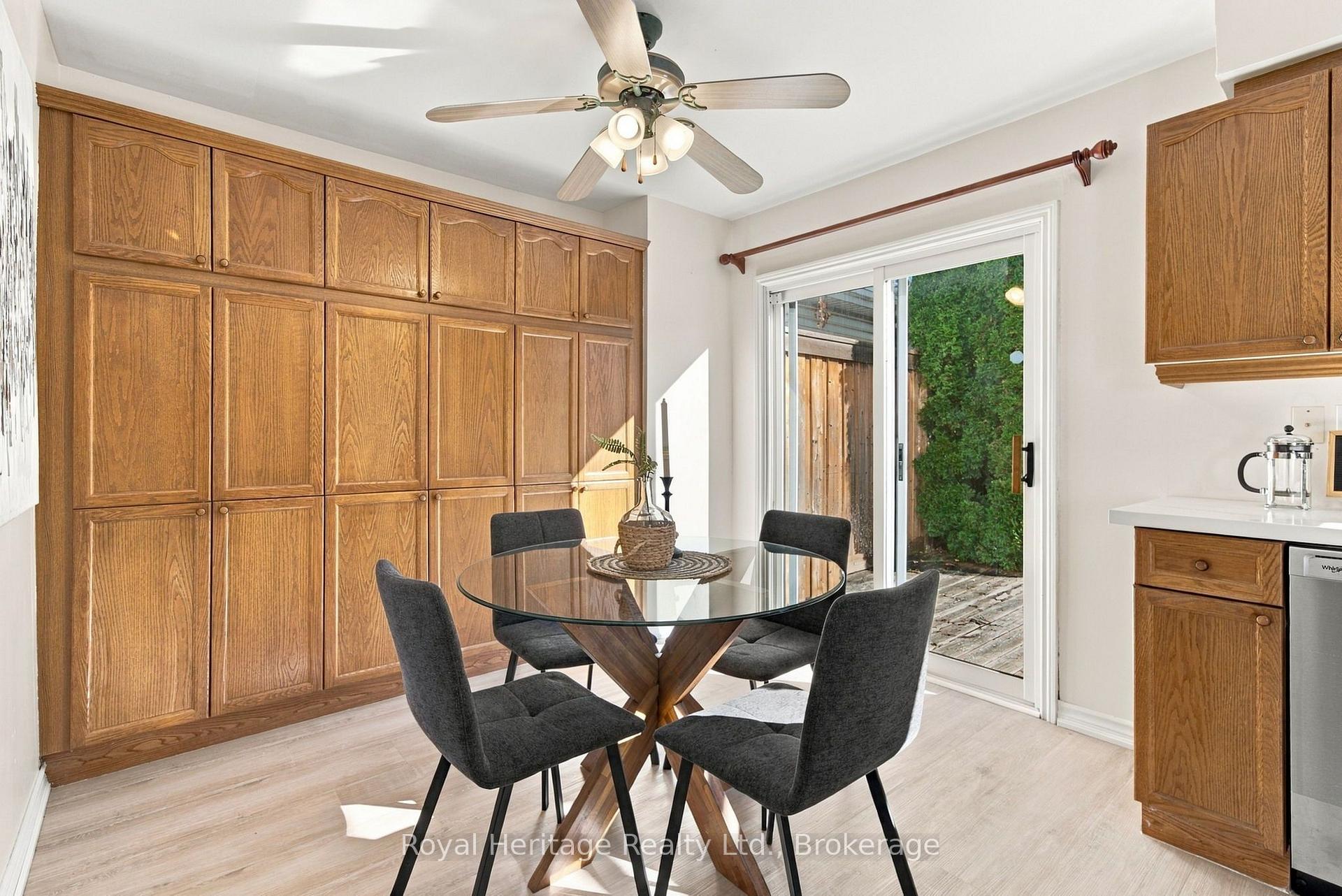 Photo 10 of 814 Cavan Court, Oshawa, Vanier — HOMEH