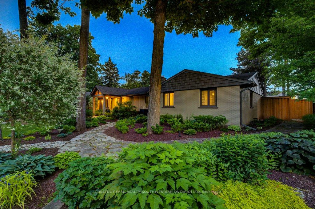 Photo 4 of 345 Old Stone Road, Waterloo, Colonial Acres — HOMEH