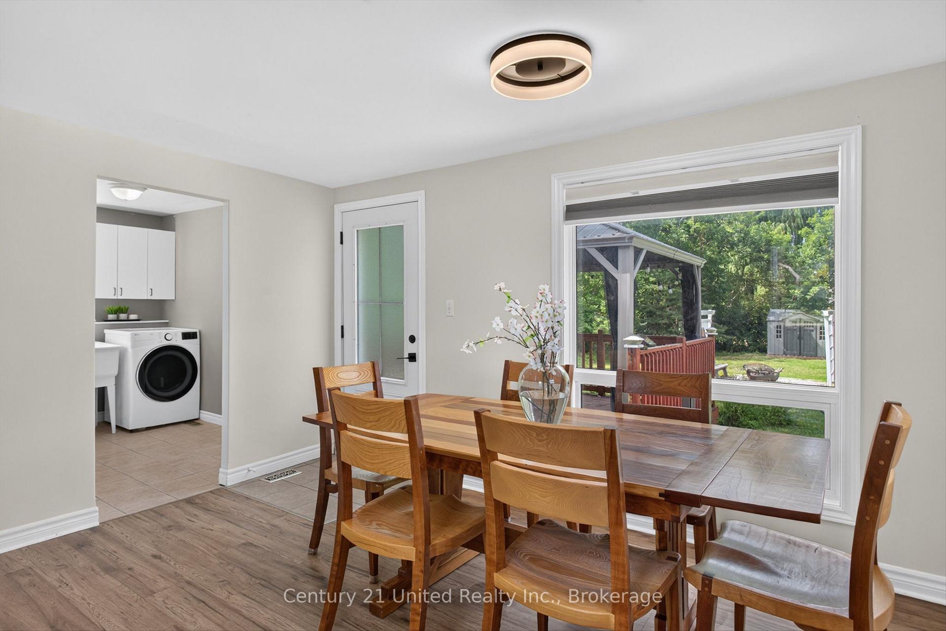 Photo 17 of 4 Bertie Street, Kawartha Lakes, Lindsay — HOMEH