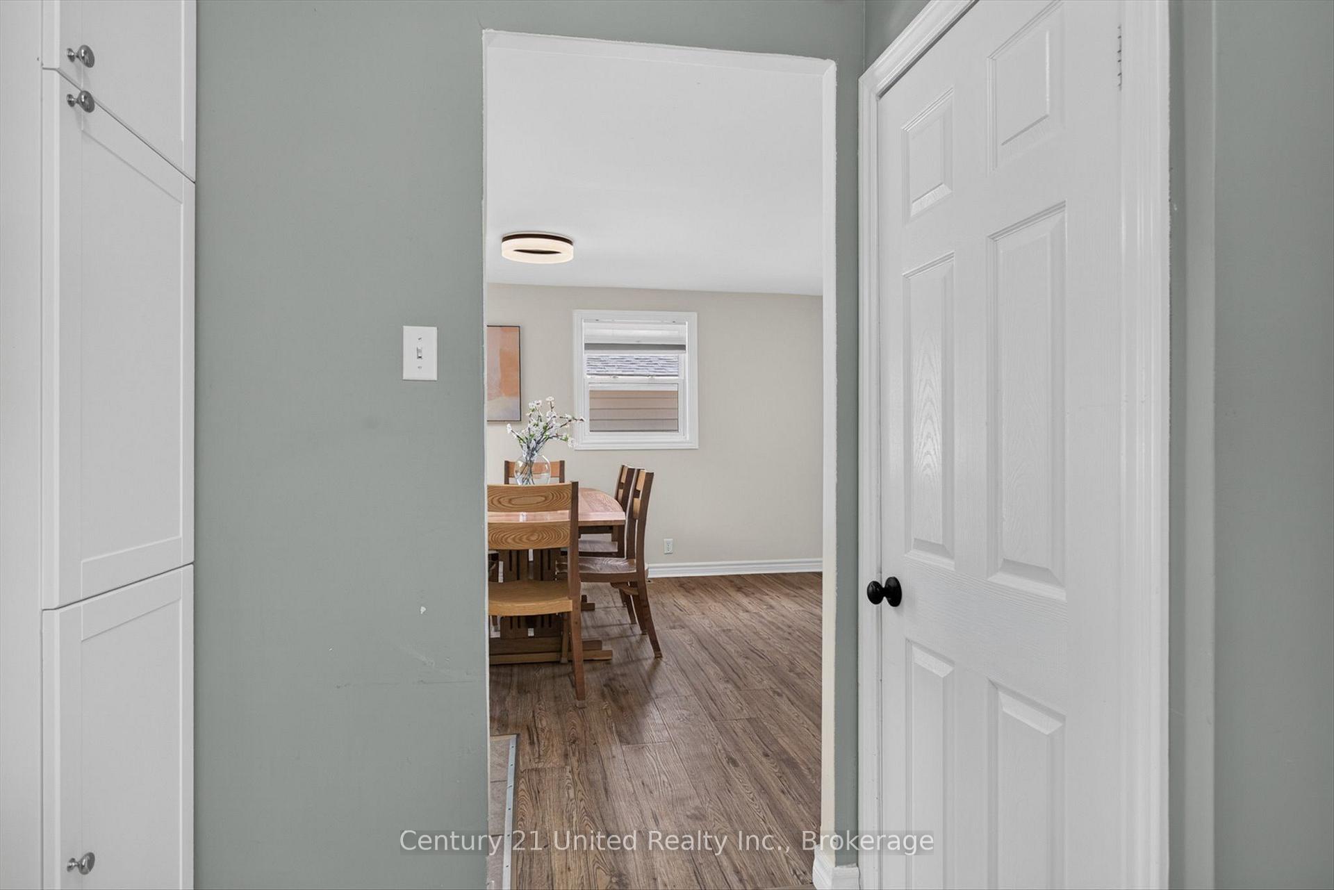 Photo 20 of 4 Bertie Street, Kawartha Lakes, Lindsay — HOMEH