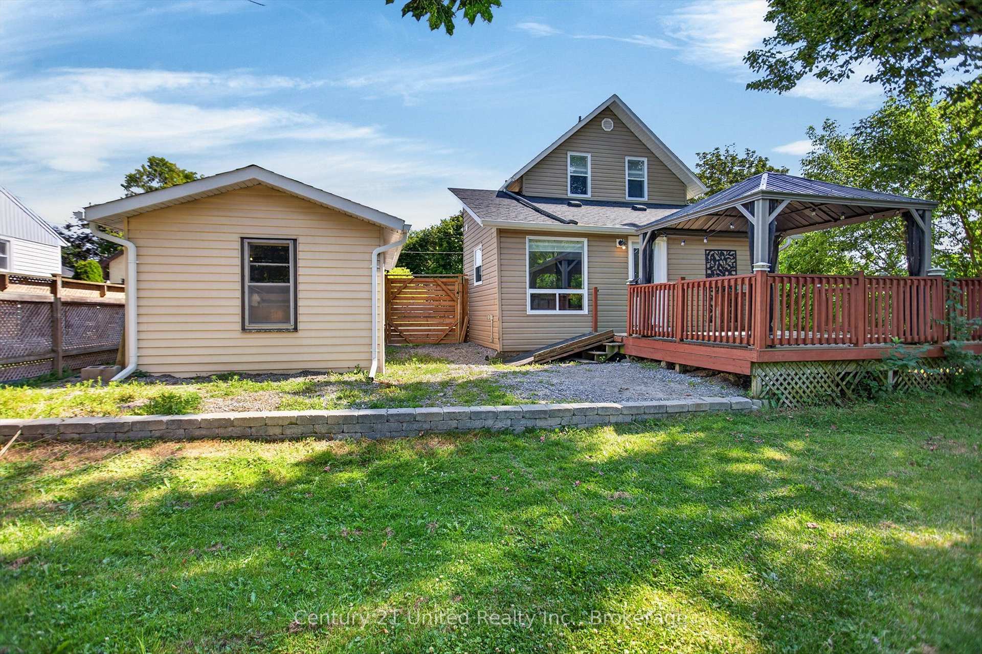 Photo 34 of 4 Bertie Street, Kawartha Lakes, Lindsay — HOMEH