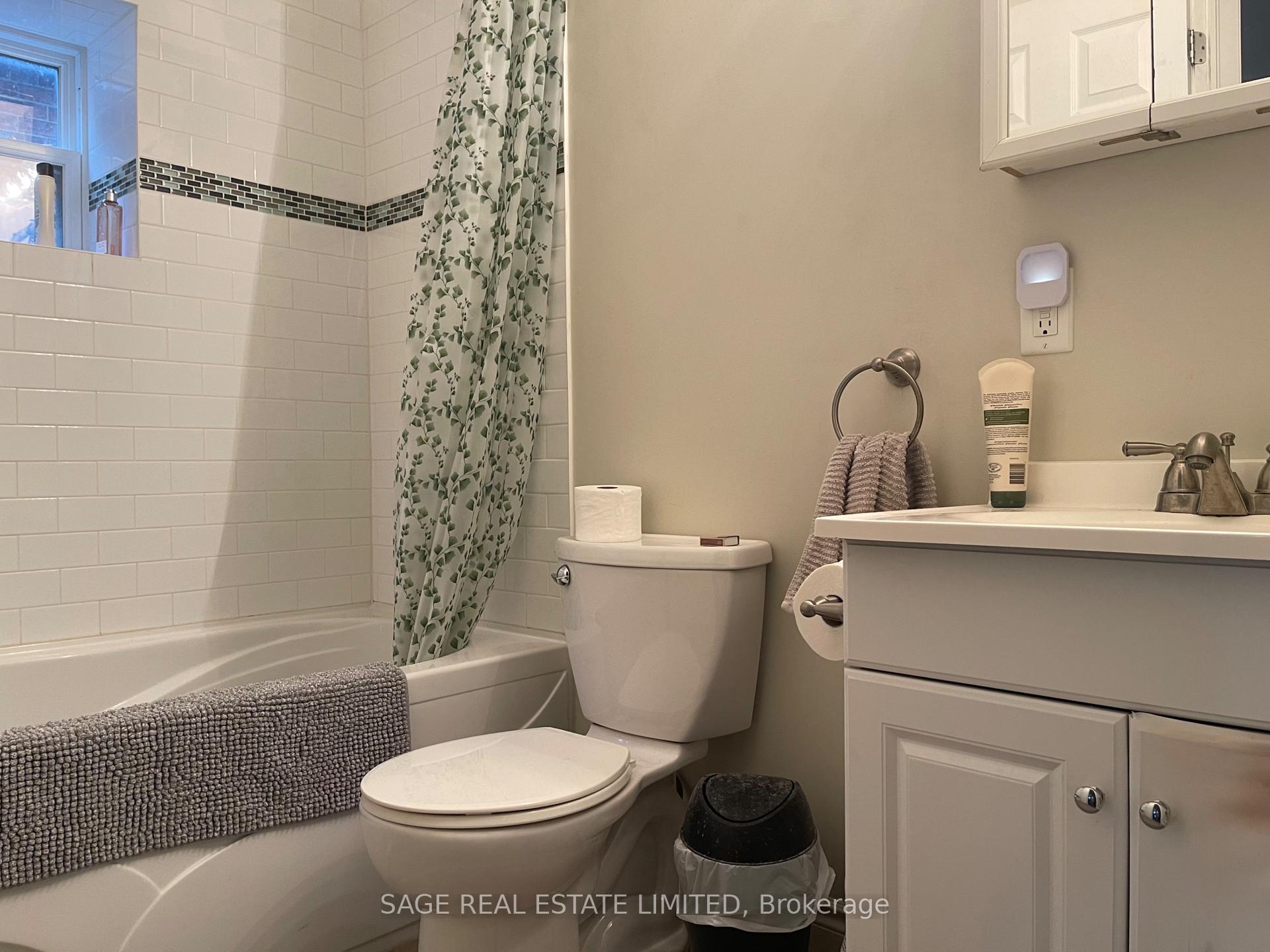 Photo 9 of Unit 2nd Flr, 716 Ossington Avenue, Toronto, Dufferin Grove — HOMEH