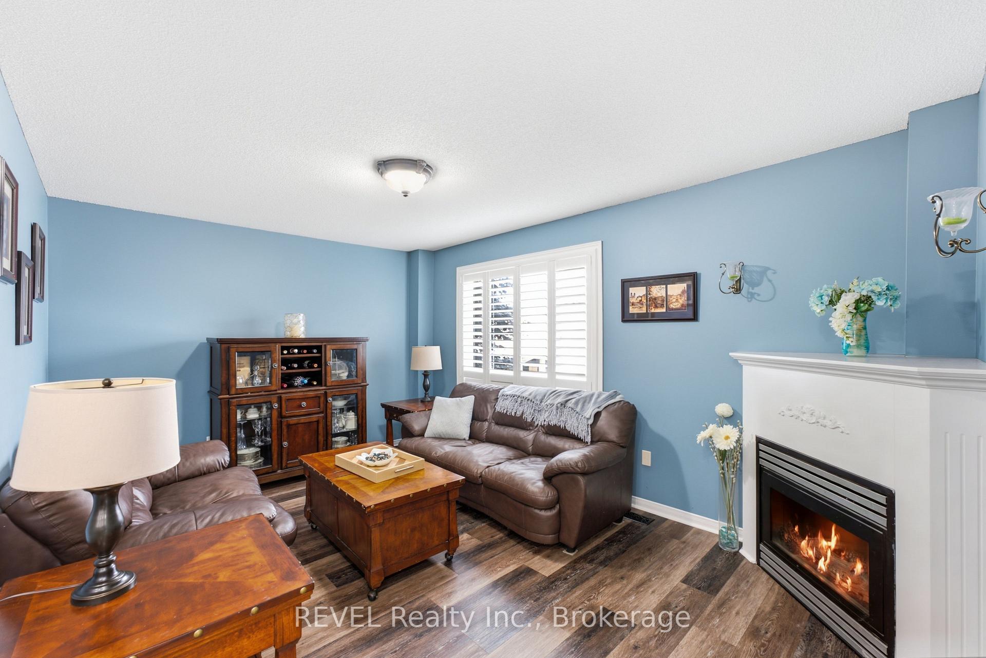 Photo 16 of 20 Hayloft Court, Brampton, Fletcher's Creek Village — HOMEH