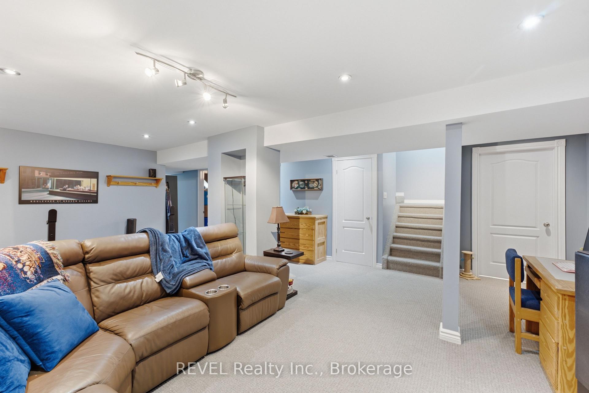Photo 34 of 20 Hayloft Court, Brampton, Fletcher's Creek Village — HOMEH
