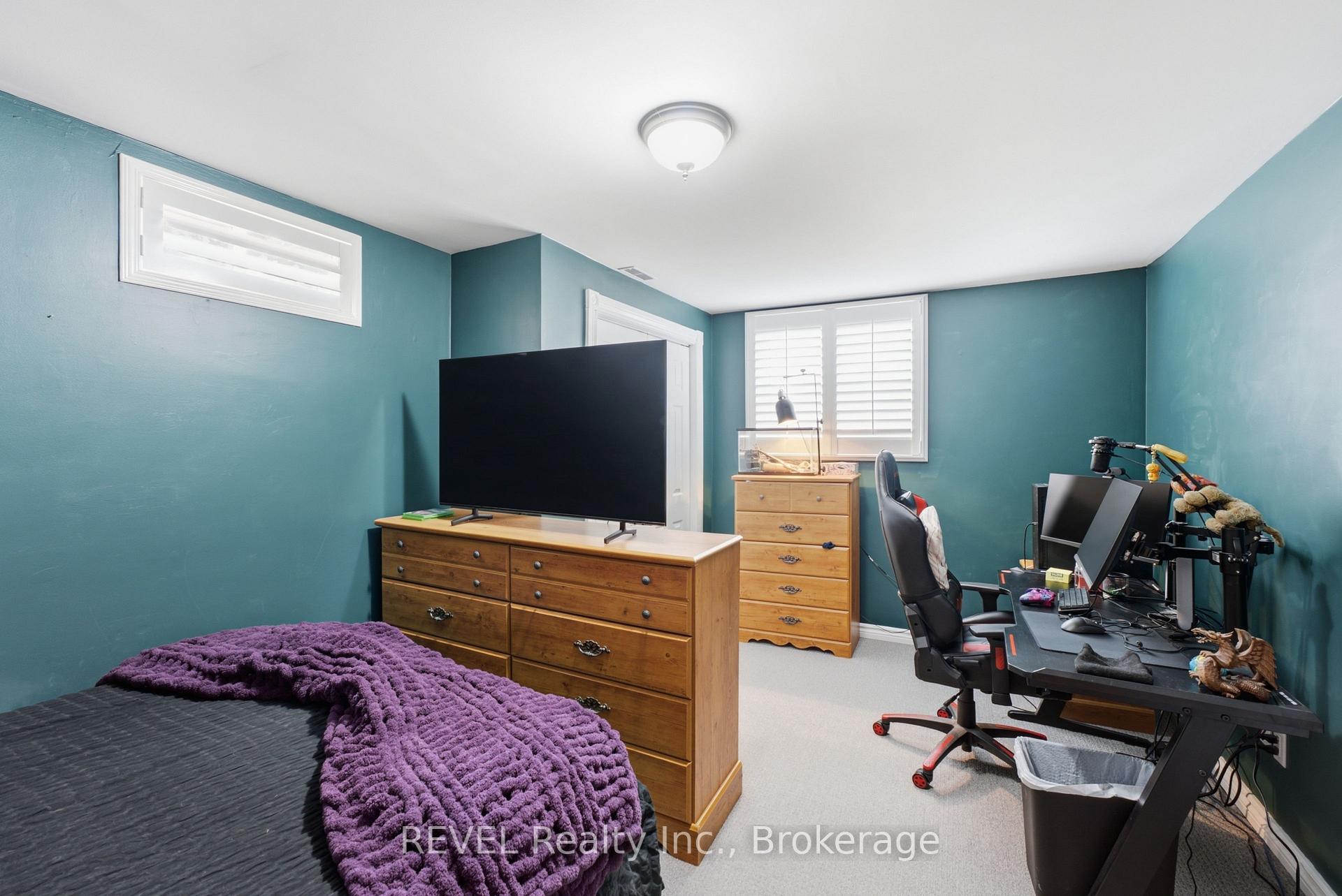Photo 36 of 20 Hayloft Court, Brampton, Fletcher's Creek Village — HOMEH