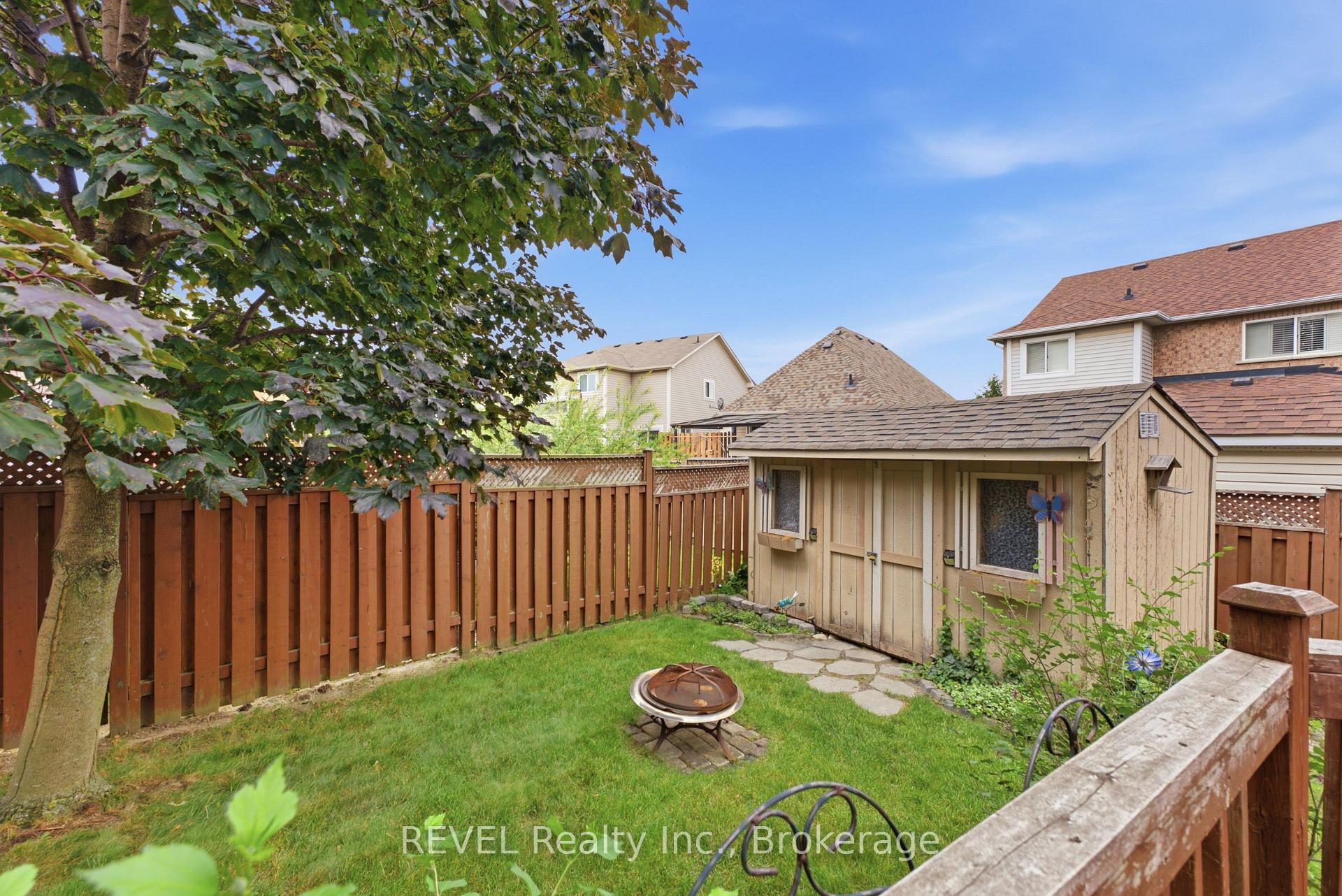 Photo 45 of 20 Hayloft Court, Brampton, Fletcher's Creek Village — HOMEH