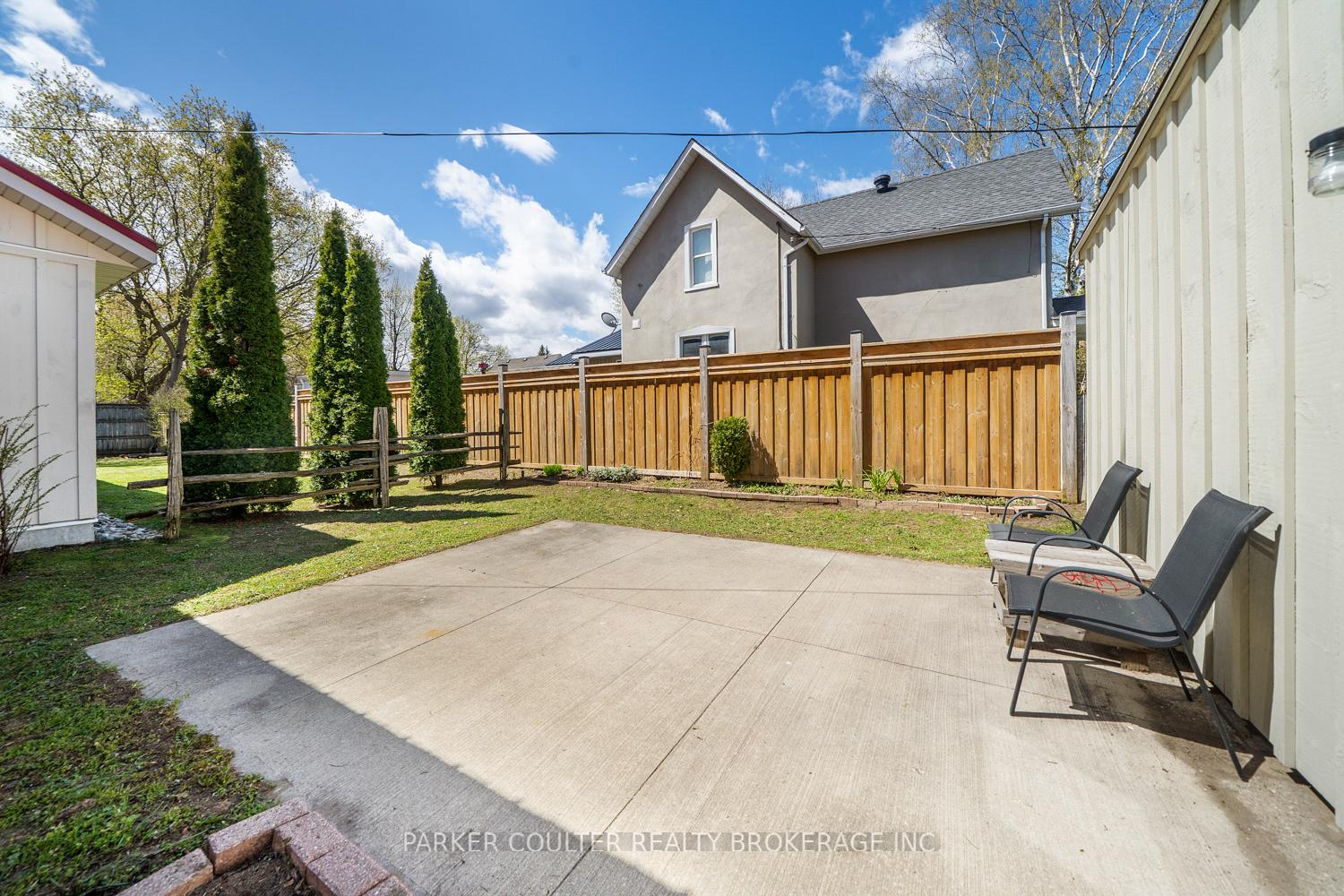 Photo 13 of 176 Sixth Street, Collingwood — HOMEH