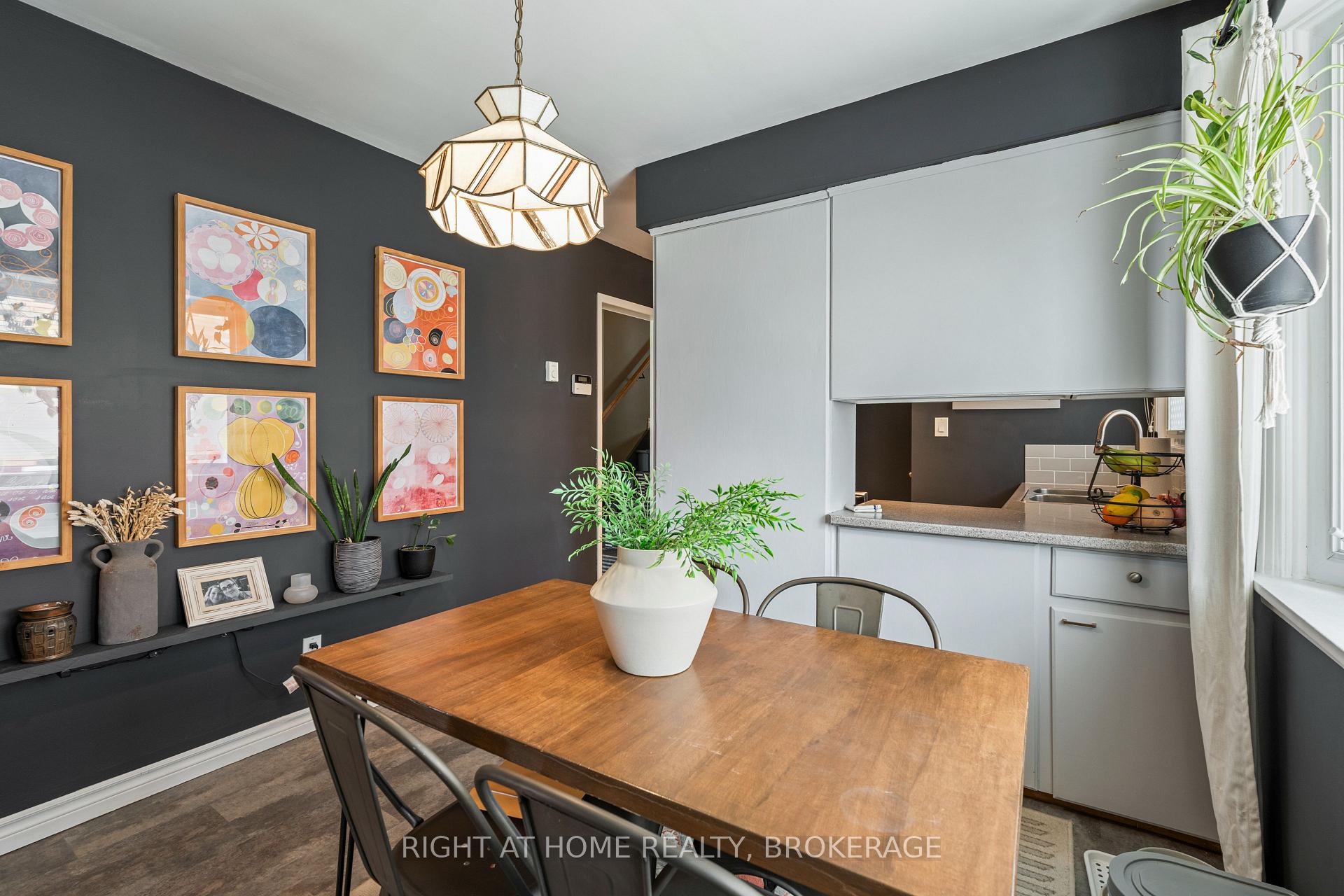 Photo 21 of 6763 Wilinger Street, Niagara Falls, Stamford — HOMEH