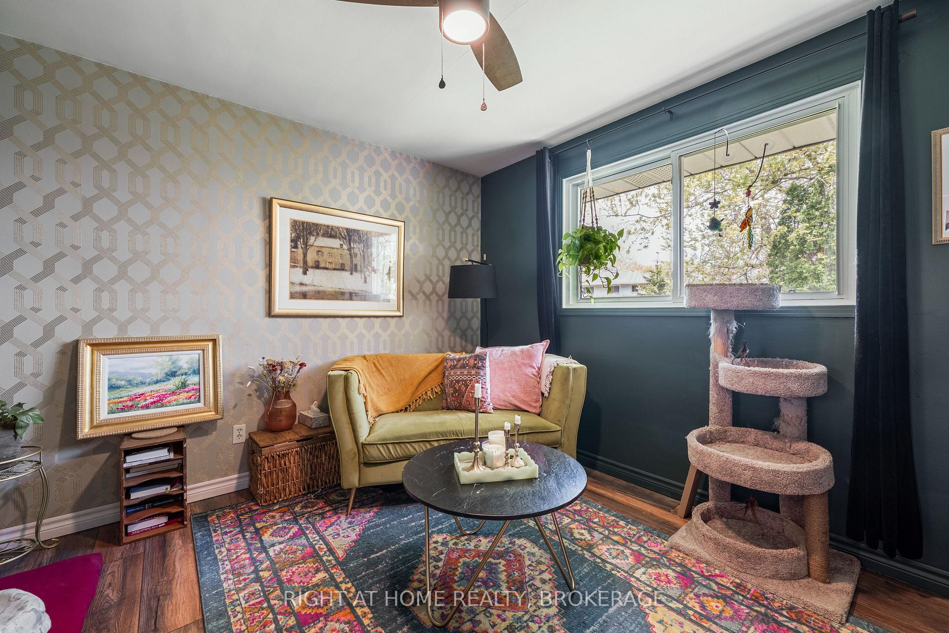 Photo 23 of 6763 Wilinger Street, Niagara Falls, Stamford — HOMEH