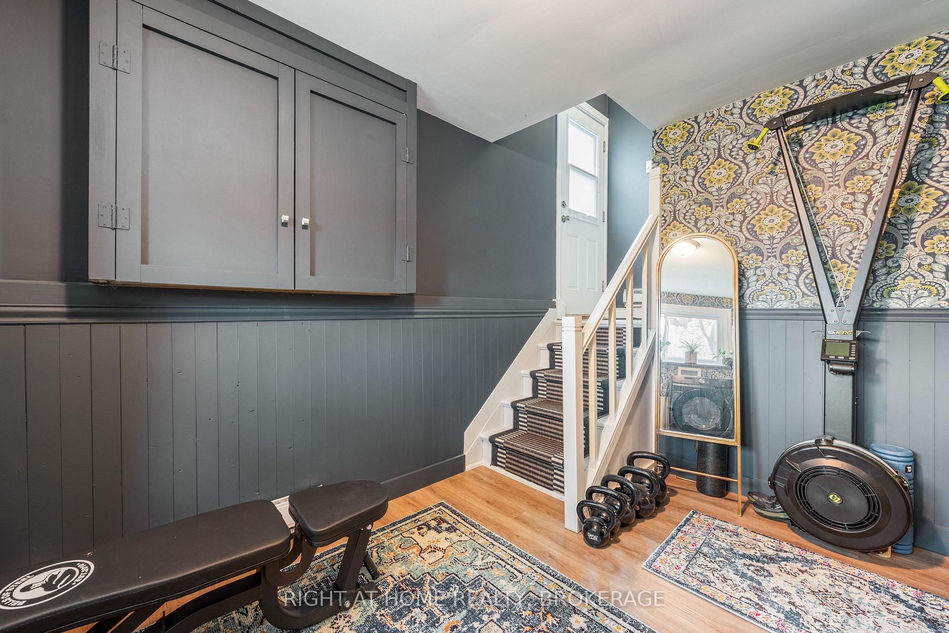 Photo 27 of 6763 Wilinger Street, Niagara Falls, Stamford — HOMEH