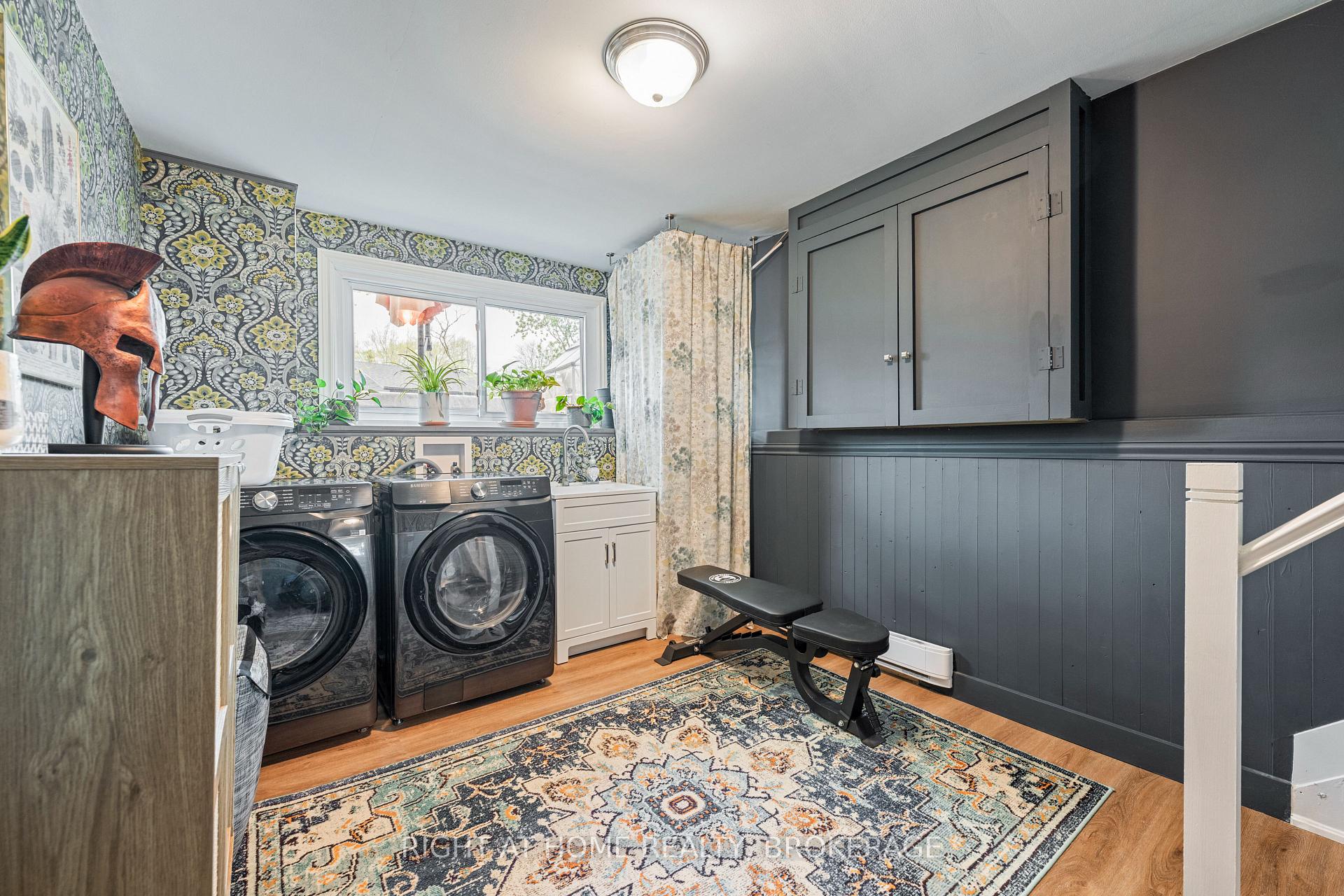 Photo 28 of 6763 Wilinger Street, Niagara Falls, Stamford — HOMEH
