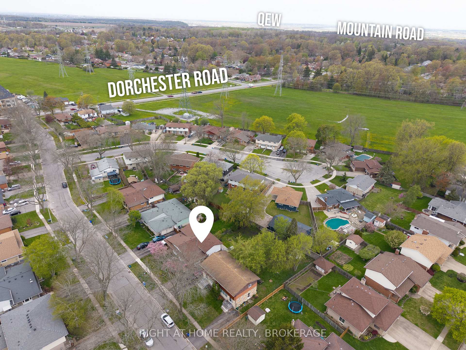 Photo 38 of 6763 Wilinger Street, Niagara Falls, Stamford — HOMEH