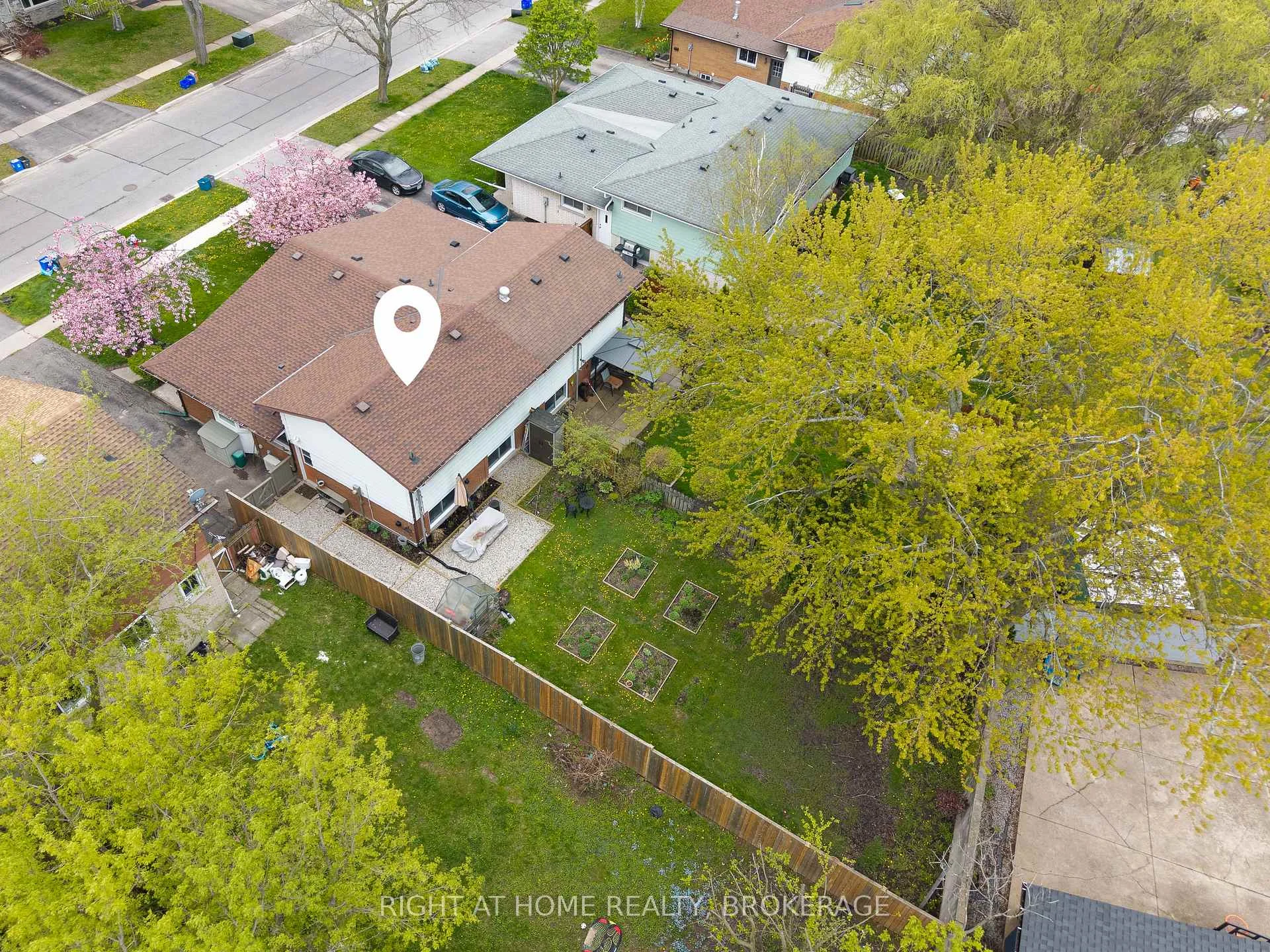 Photo 41 of 6763 Wilinger Street, Niagara Falls, Stamford — HOMEH