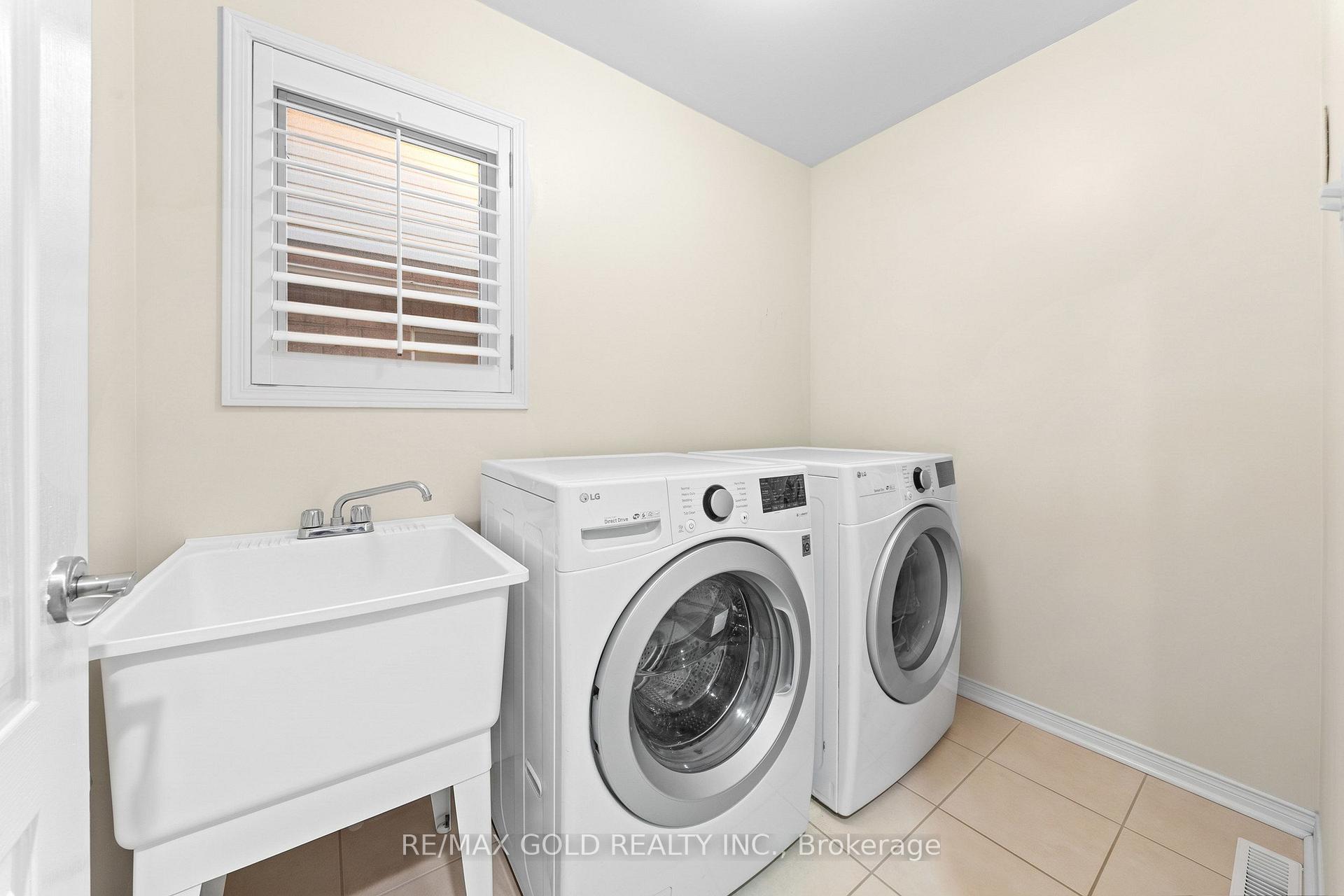 Photo 17 of 107 Crystalview Crescent, Brampton, Bram East — HOMEH