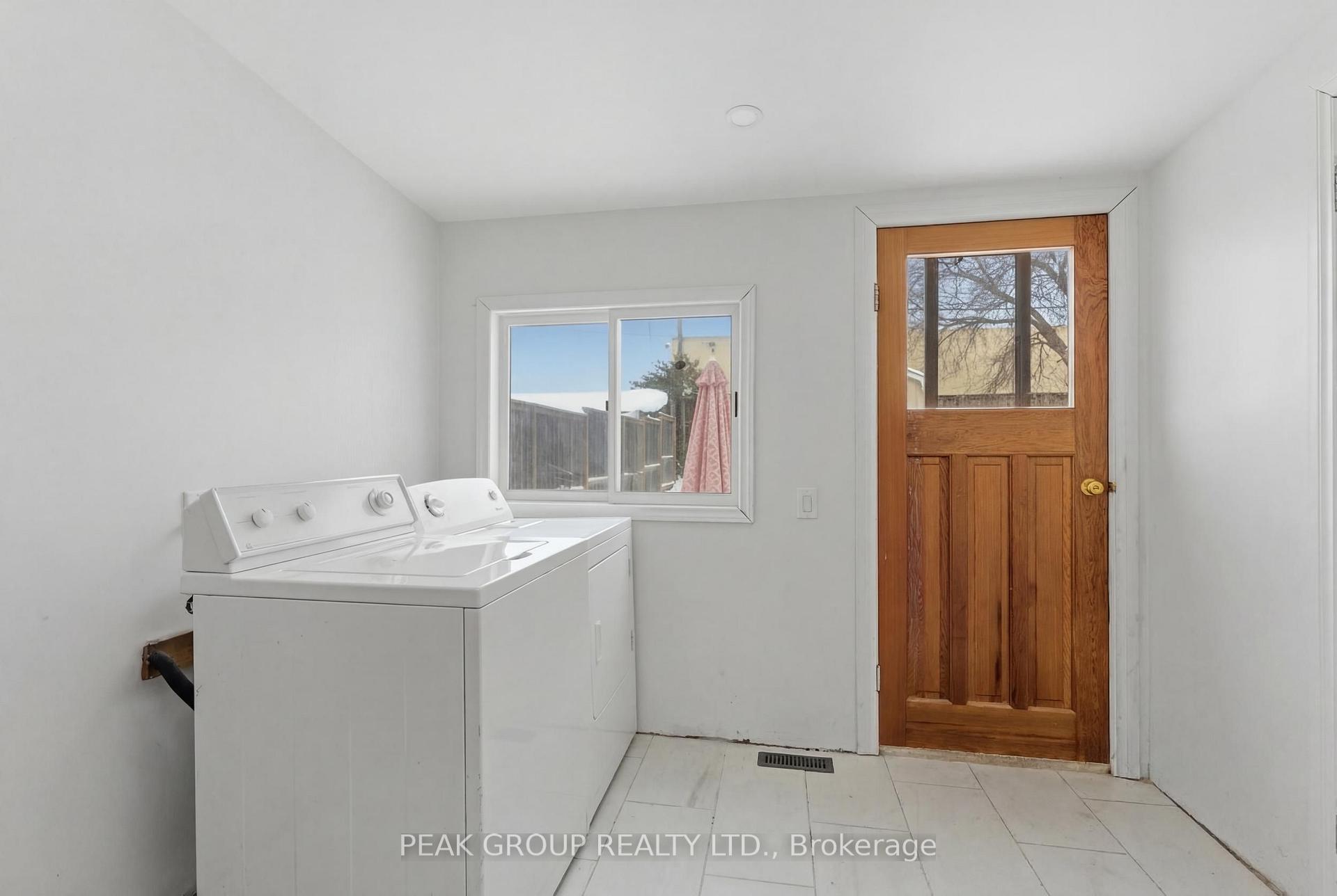 Photo 10 of 6289 Ker Street, Niagara Falls, Dorchester — HOMEH