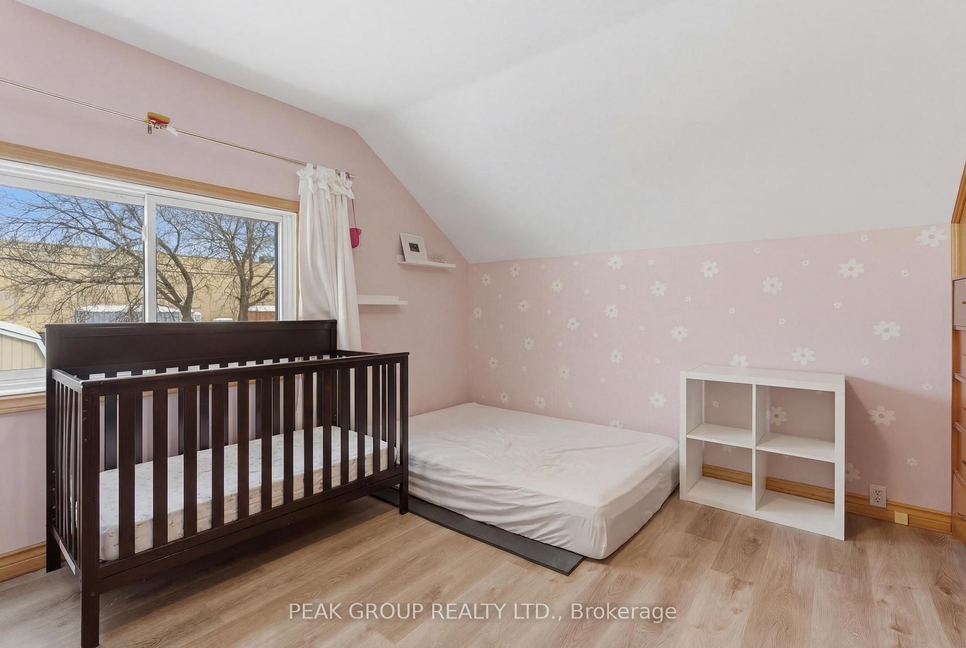 Photo 13 of 6289 Ker Street, Niagara Falls, Dorchester — HOMEH