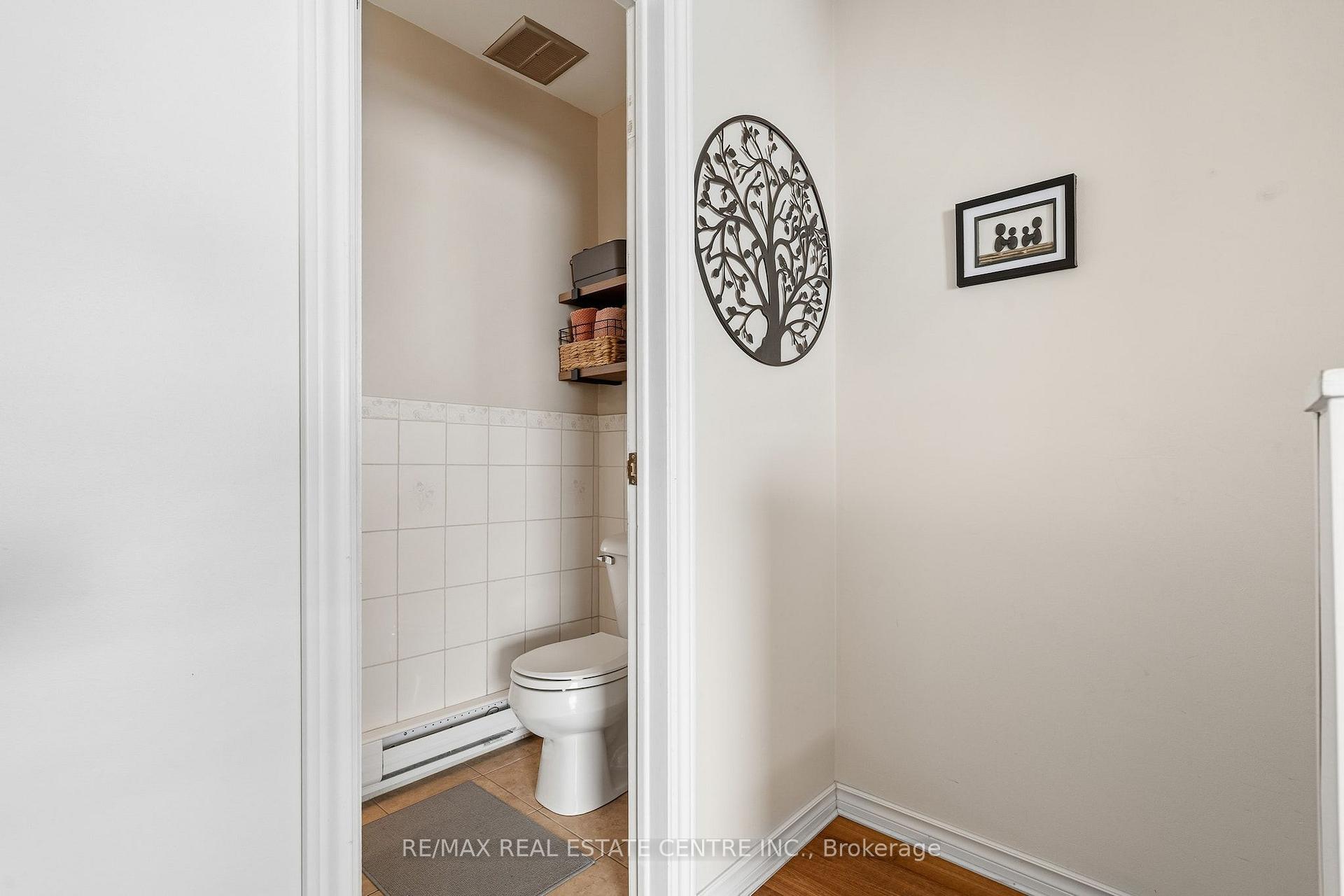 Photo 8 of Unit 15, 33 Celeste Drive, Scarborough, West Hill — HOMEH