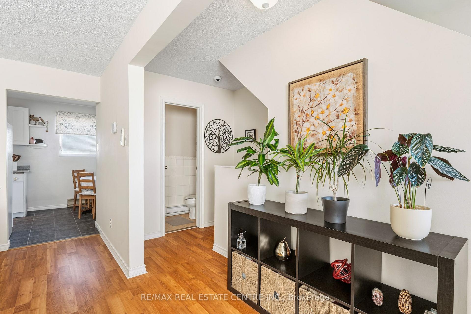 Photo 10 of Unit 15, 33 Celeste Drive, Scarborough, West Hill — HOMEH