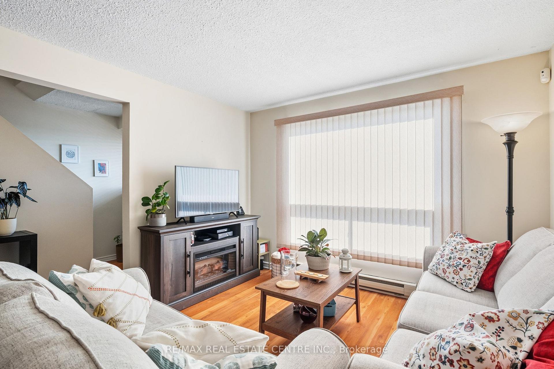 Photo 18 of Unit 15, 33 Celeste Drive, Scarborough, West Hill — HOMEH