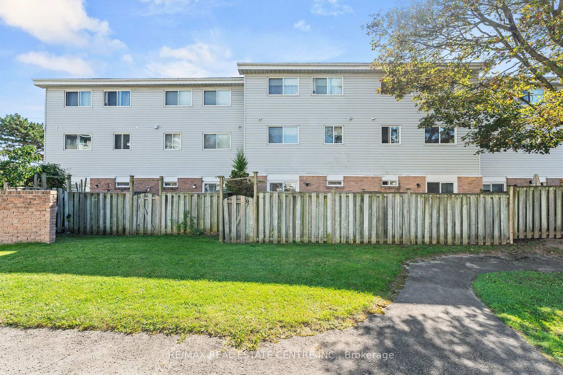 Photo 47 of Unit 15, 33 Celeste Drive, Scarborough, West Hill — HOMEH
