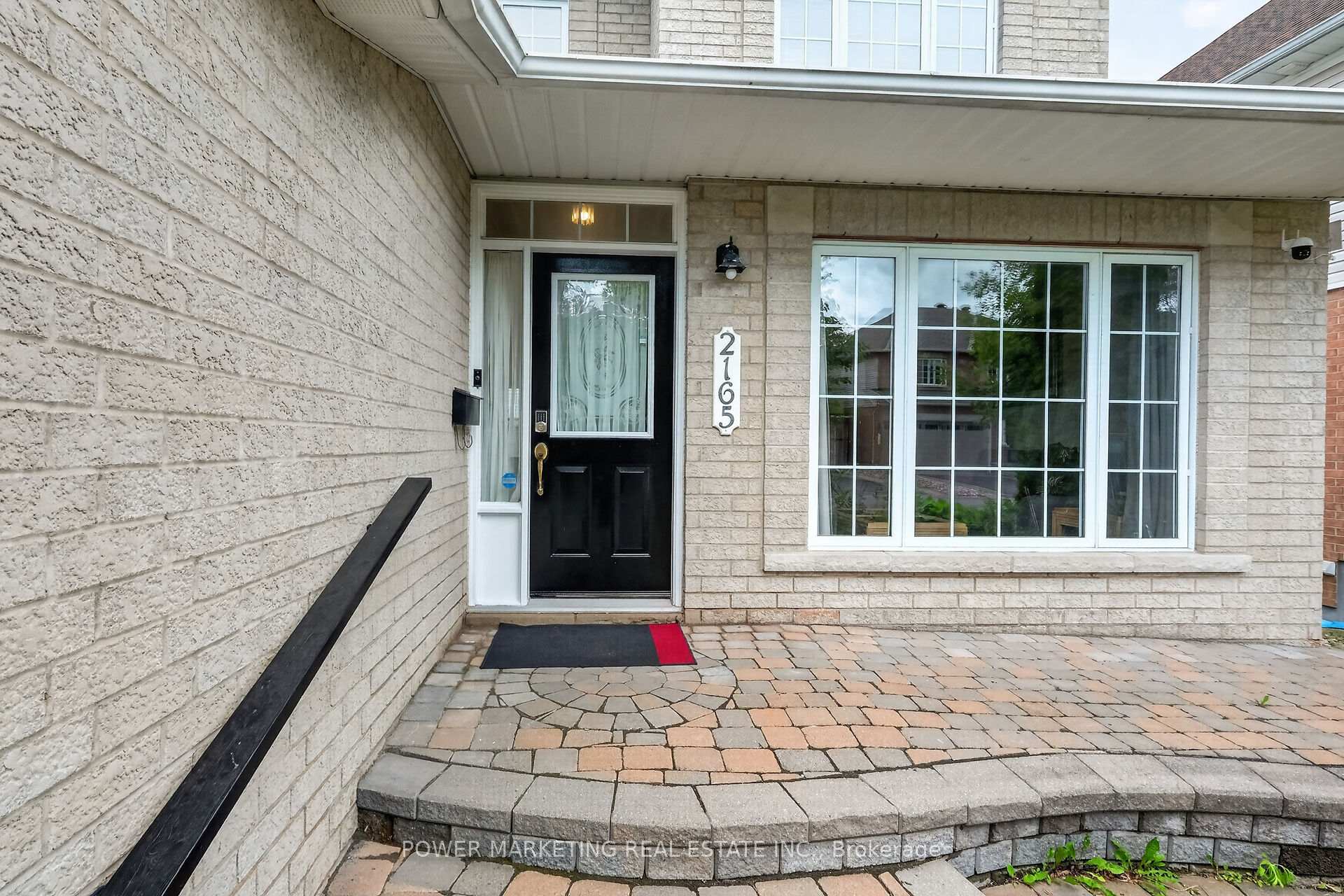 Photo 4 of 2165 Blue Willow Crescent, Ottawa, Chapel Hill South - Orleans Village — HOMEH