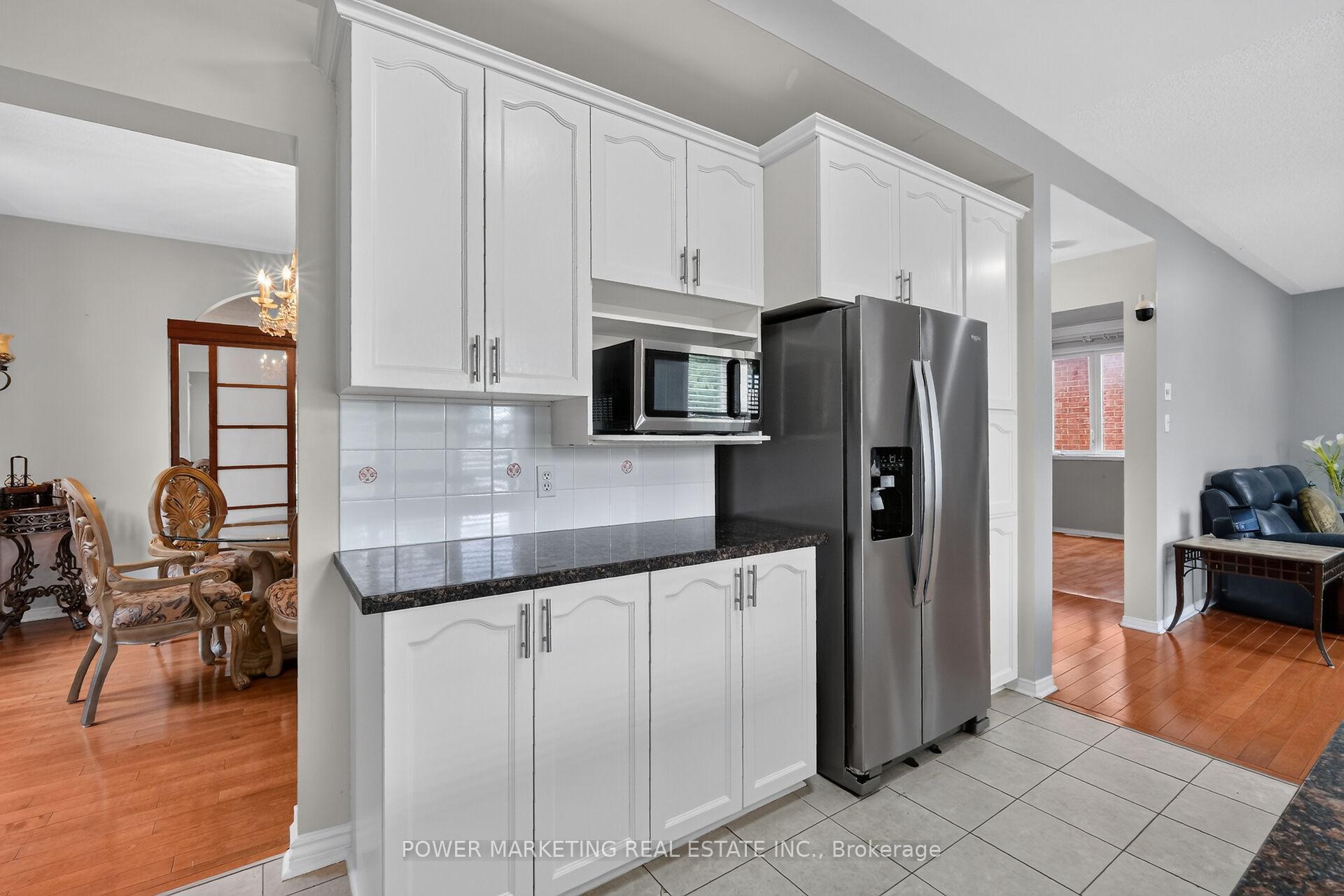 Photo 21 of 2165 Blue Willow Crescent, Ottawa, Chapel Hill South - Orleans Village — HOMEH