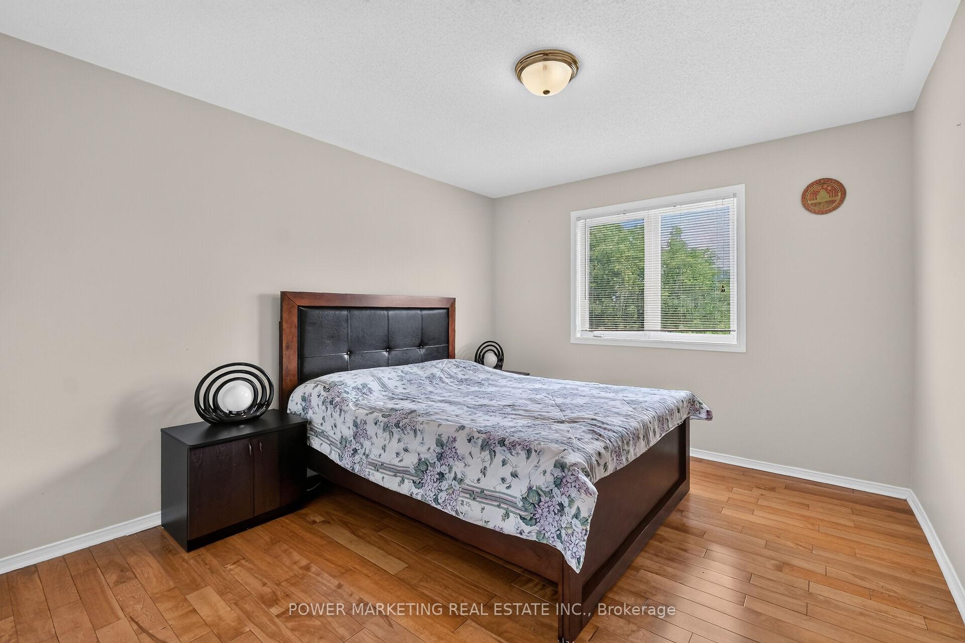 Photo 27 of 2165 Blue Willow Crescent, Ottawa, Chapel Hill South - Orleans Village — HOMEH
