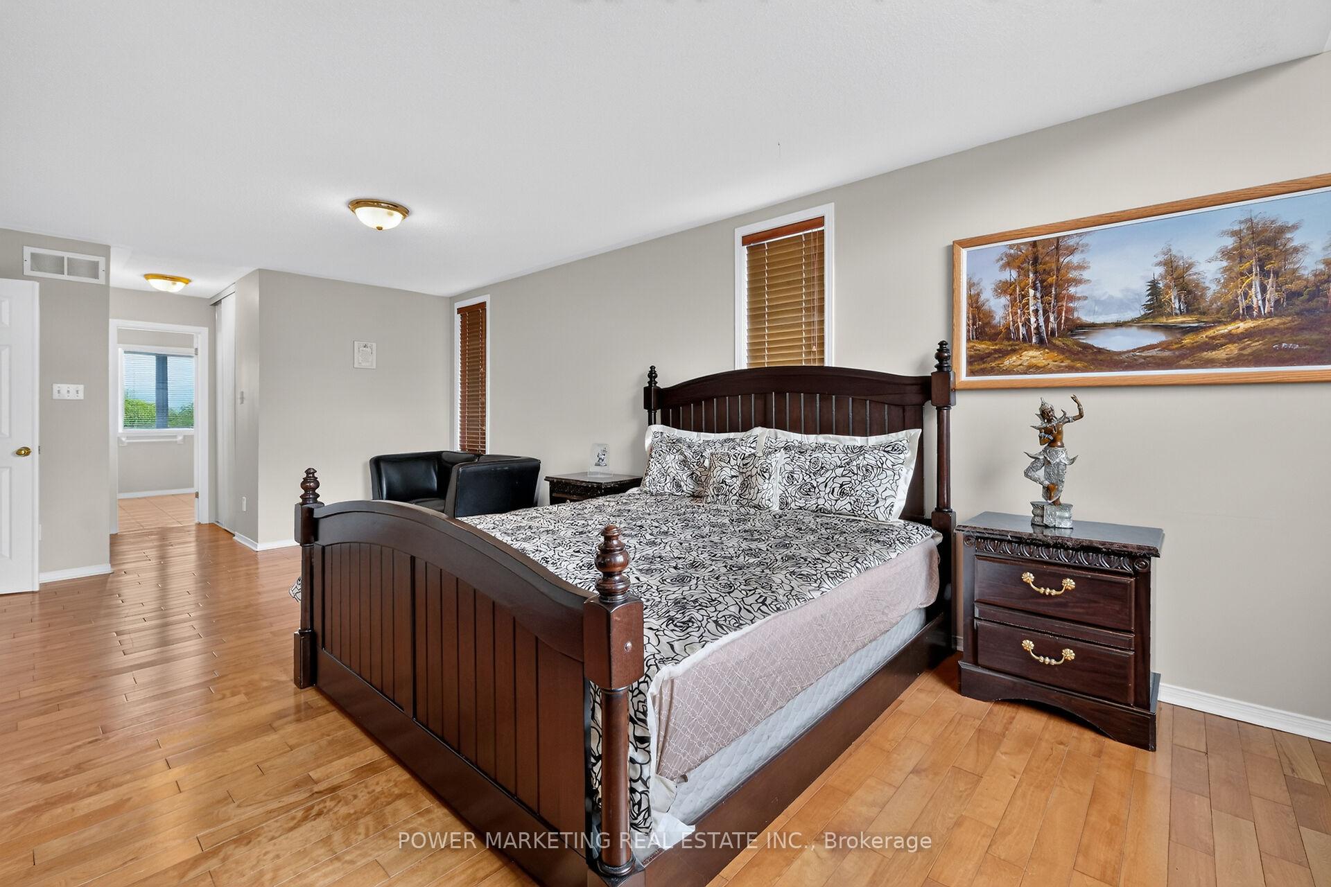 Photo 33 of 2165 Blue Willow Crescent, Ottawa, Chapel Hill South - Orleans Village — HOMEH
