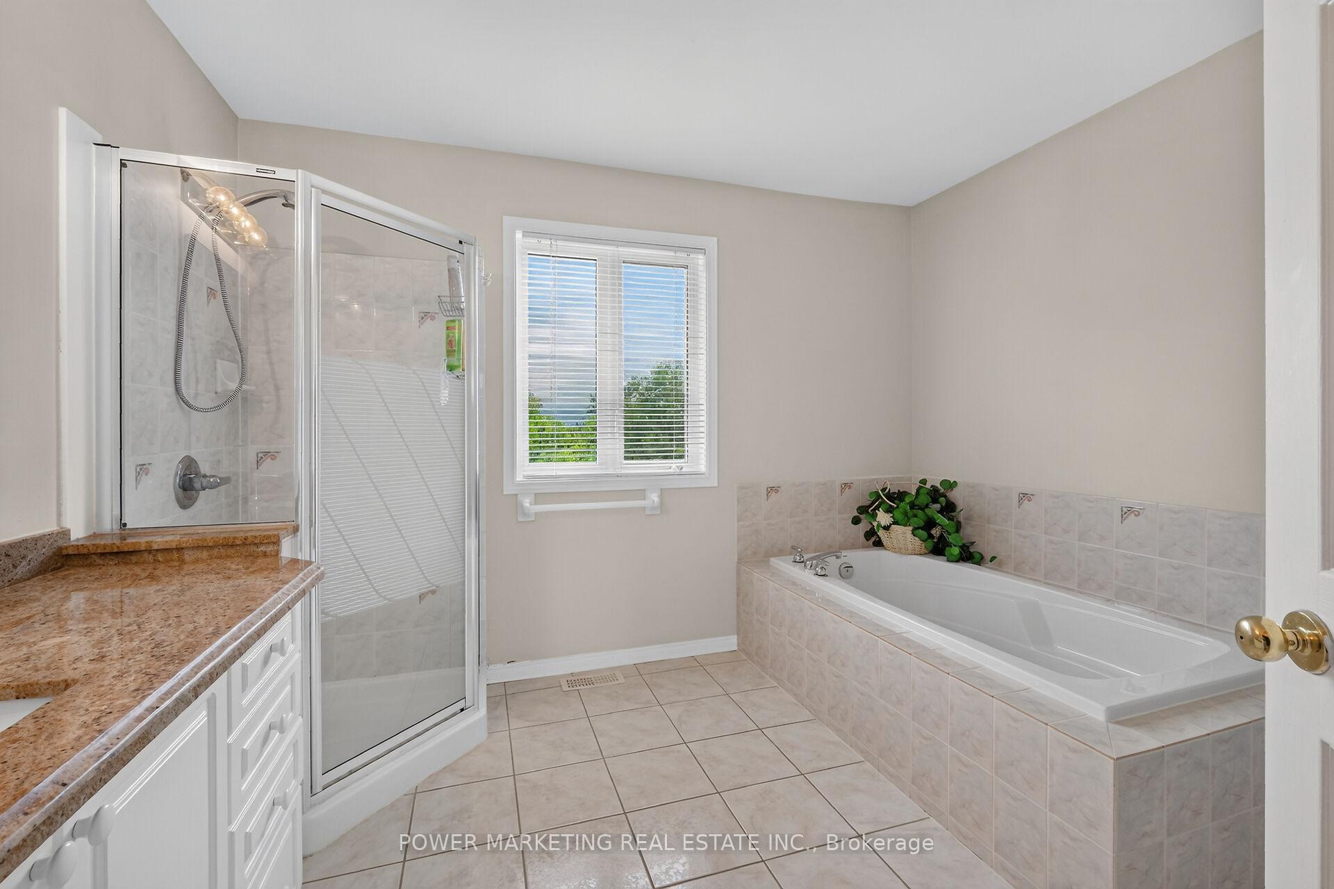 Photo 34 of 2165 Blue Willow Crescent, Ottawa, Chapel Hill South - Orleans Village — HOMEH
