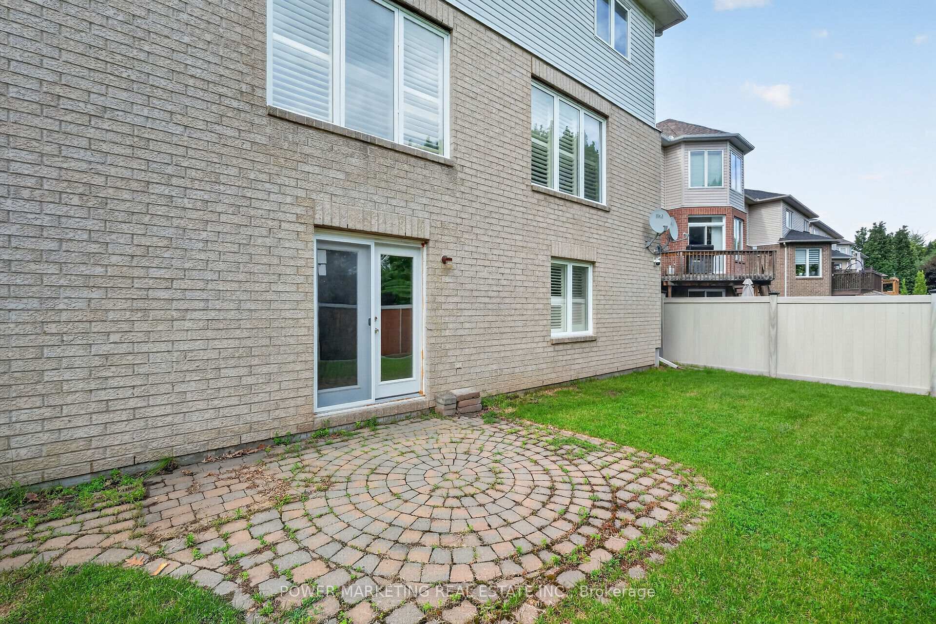 Photo 49 of 2165 Blue Willow Crescent, Ottawa, Chapel Hill South - Orleans Village — HOMEH