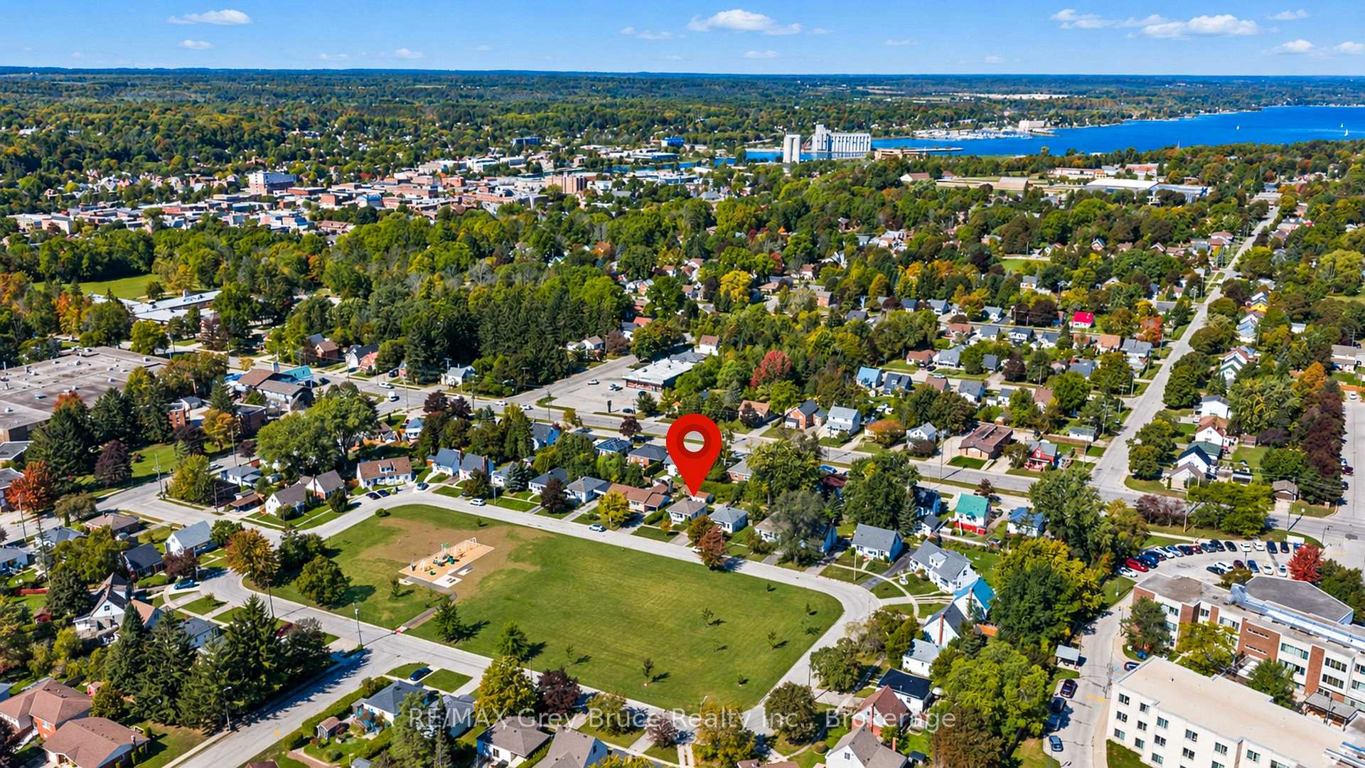 Photo 6 of 740 5th Street E, Owen Sound — HOMEH