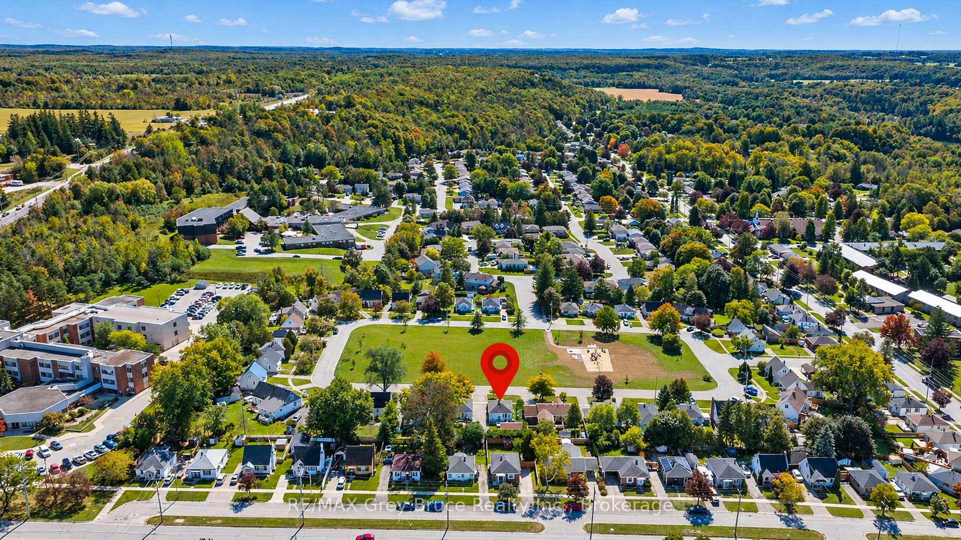 Photo 44 of 740 5th Street E, Owen Sound — HOMEH