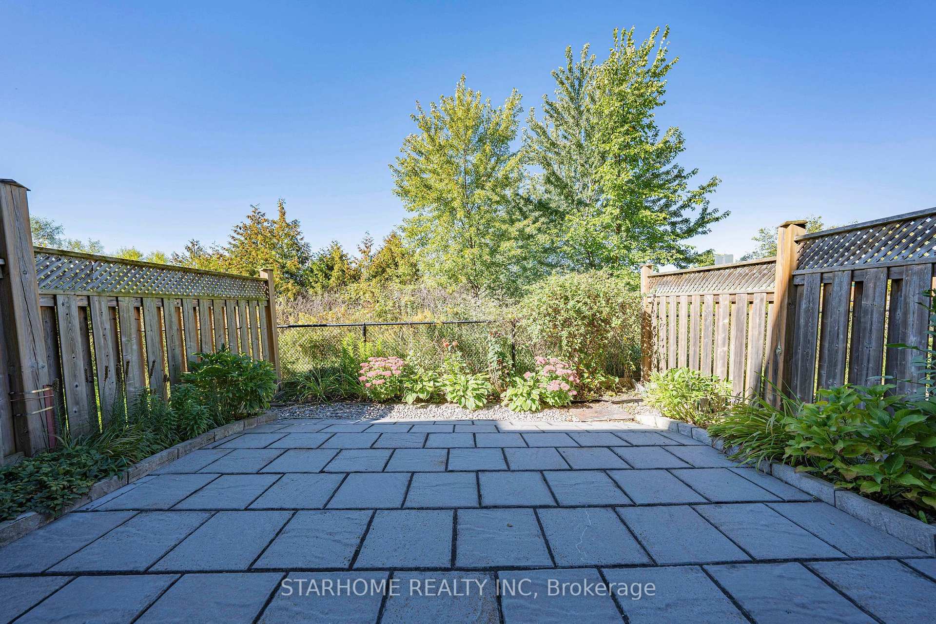 Photo 39 of 14 Valliere Drive, Markham, Berczy — HOMEH